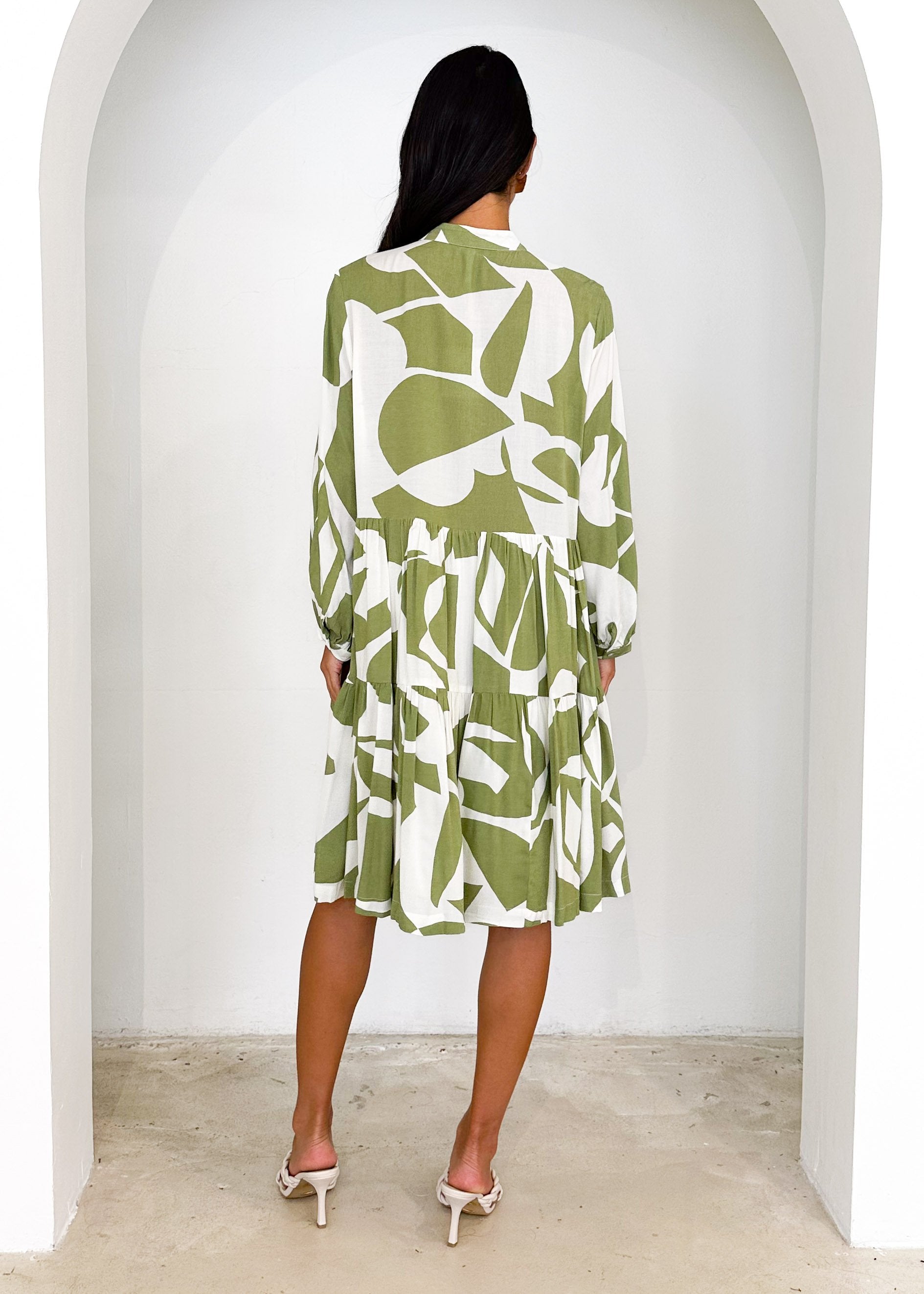 Frembrae Dress - Khaki Abstract