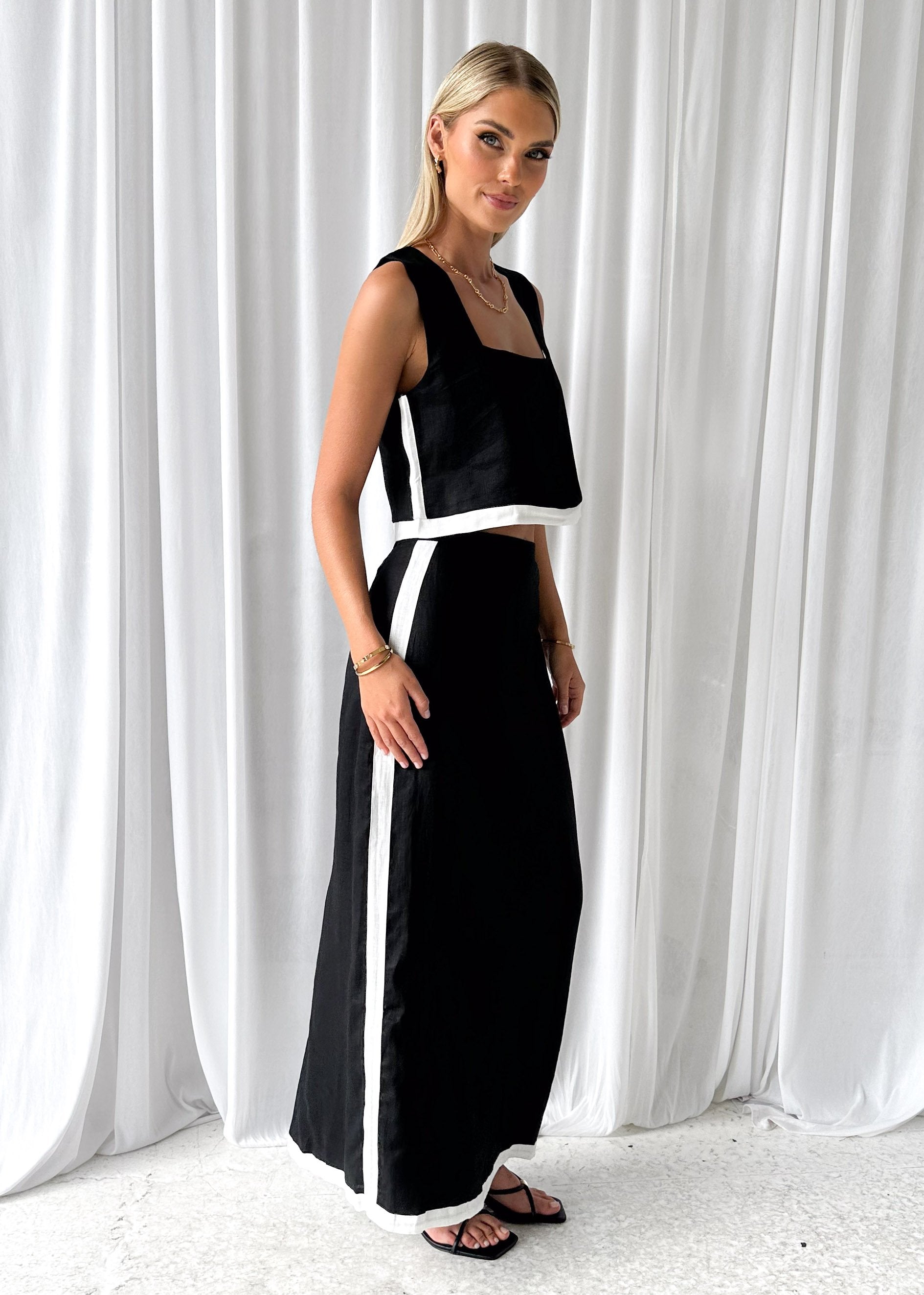 Lerae Linen Maxi Skirt - Black