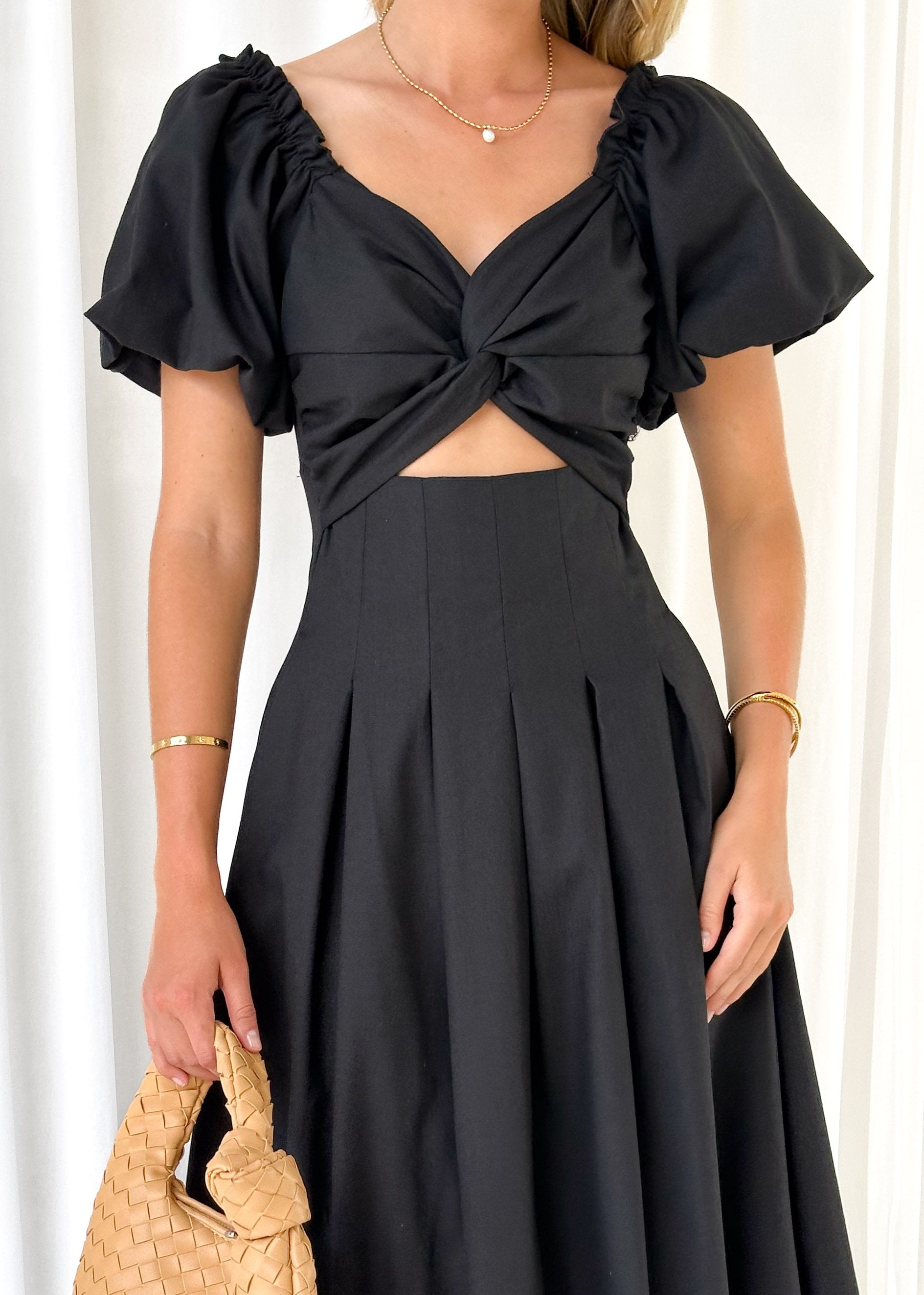 Larttie Off Shoulder Midi Dress - Black