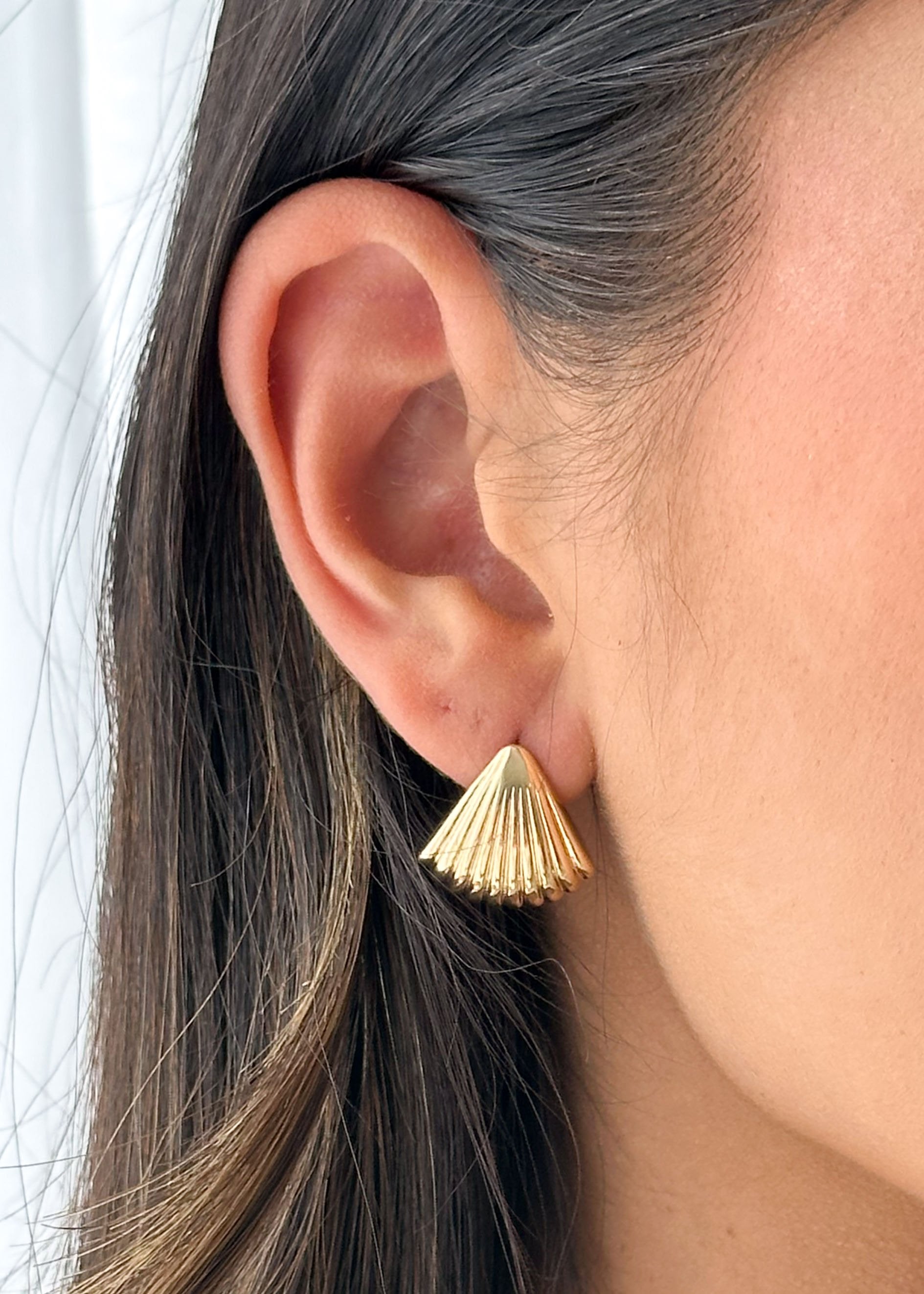 Lovanna Earrings - Gold