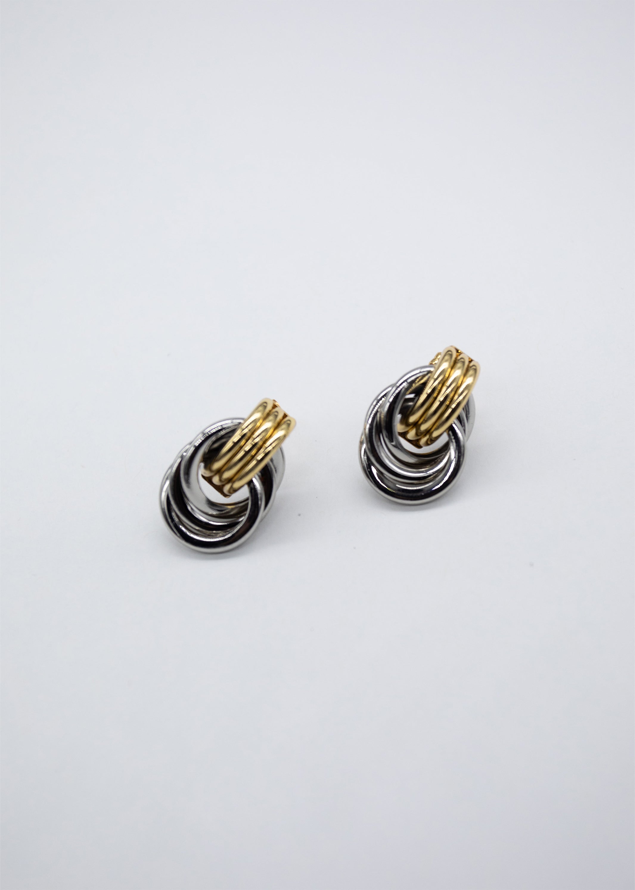 Maela Earrings - Gold