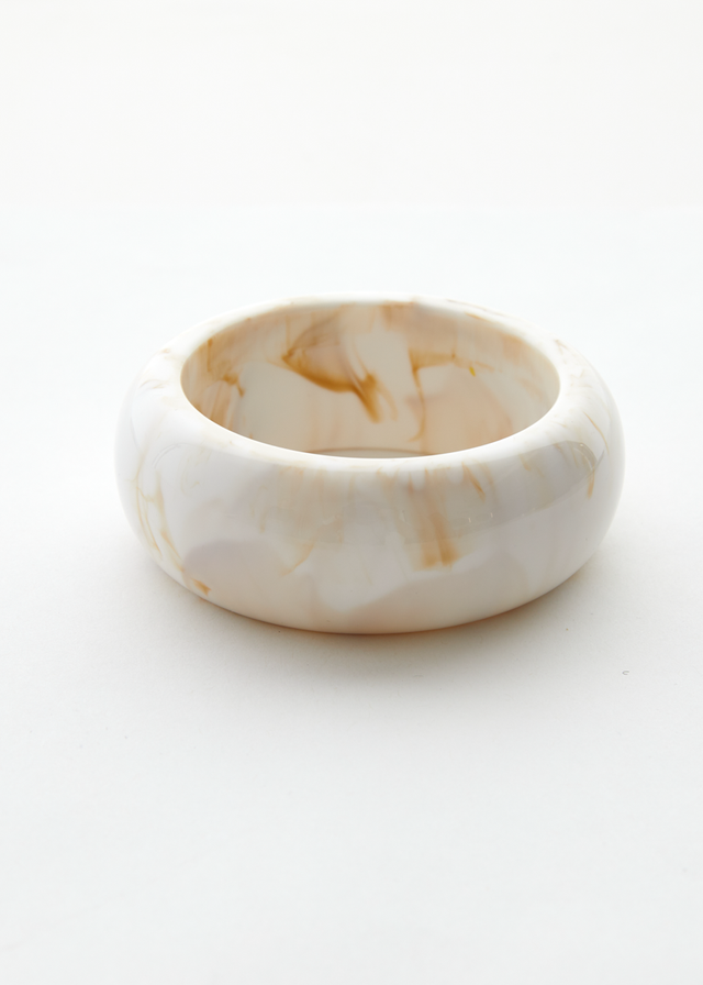 Tyra Bangle - Cream Resin