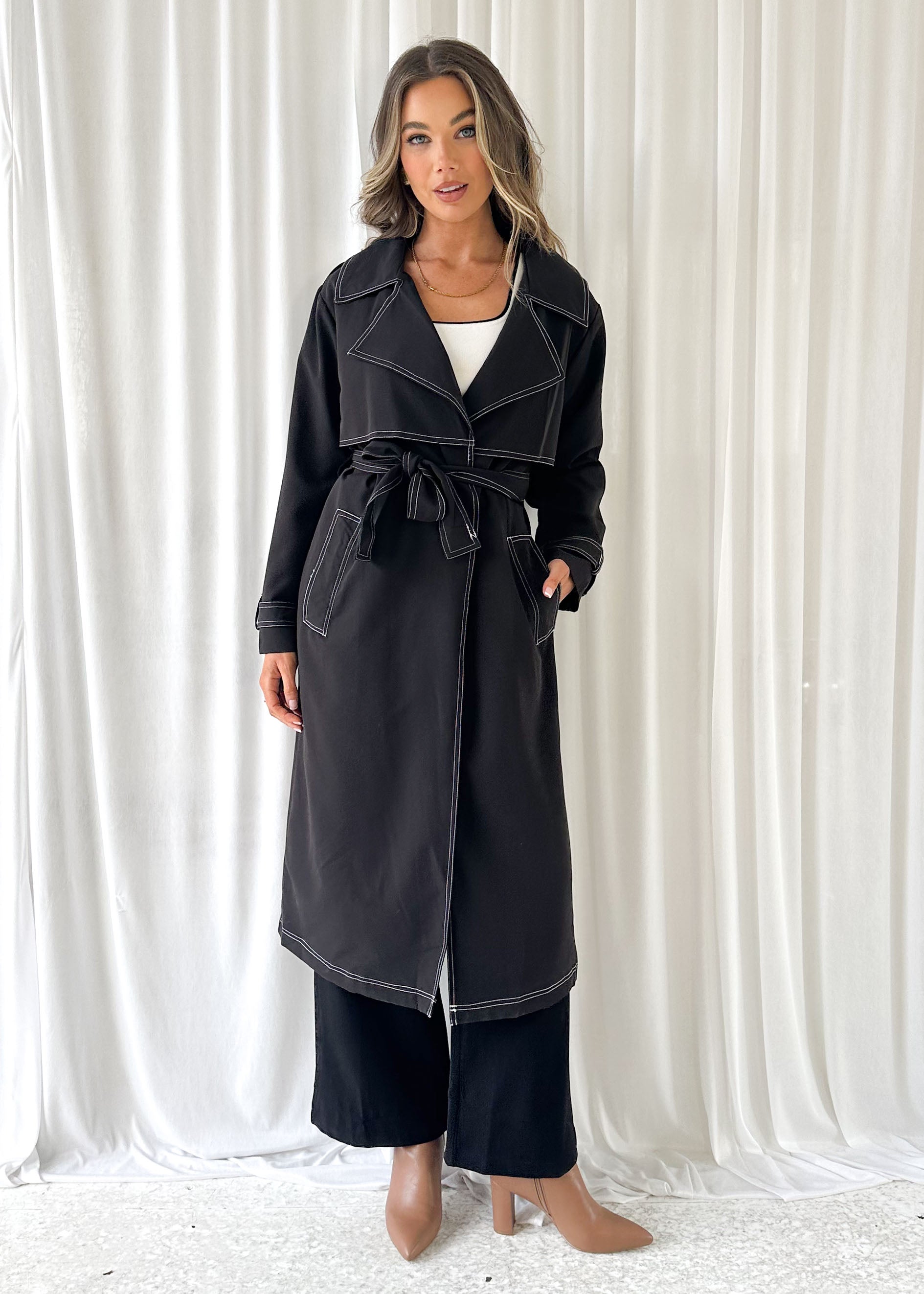 Jaidie Trench Coat - Black