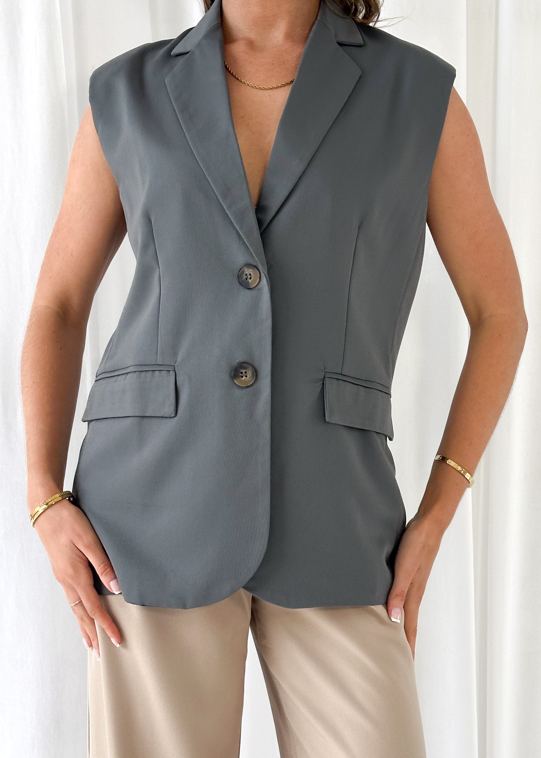 Corina Sleeveless Blazer - Charcoal