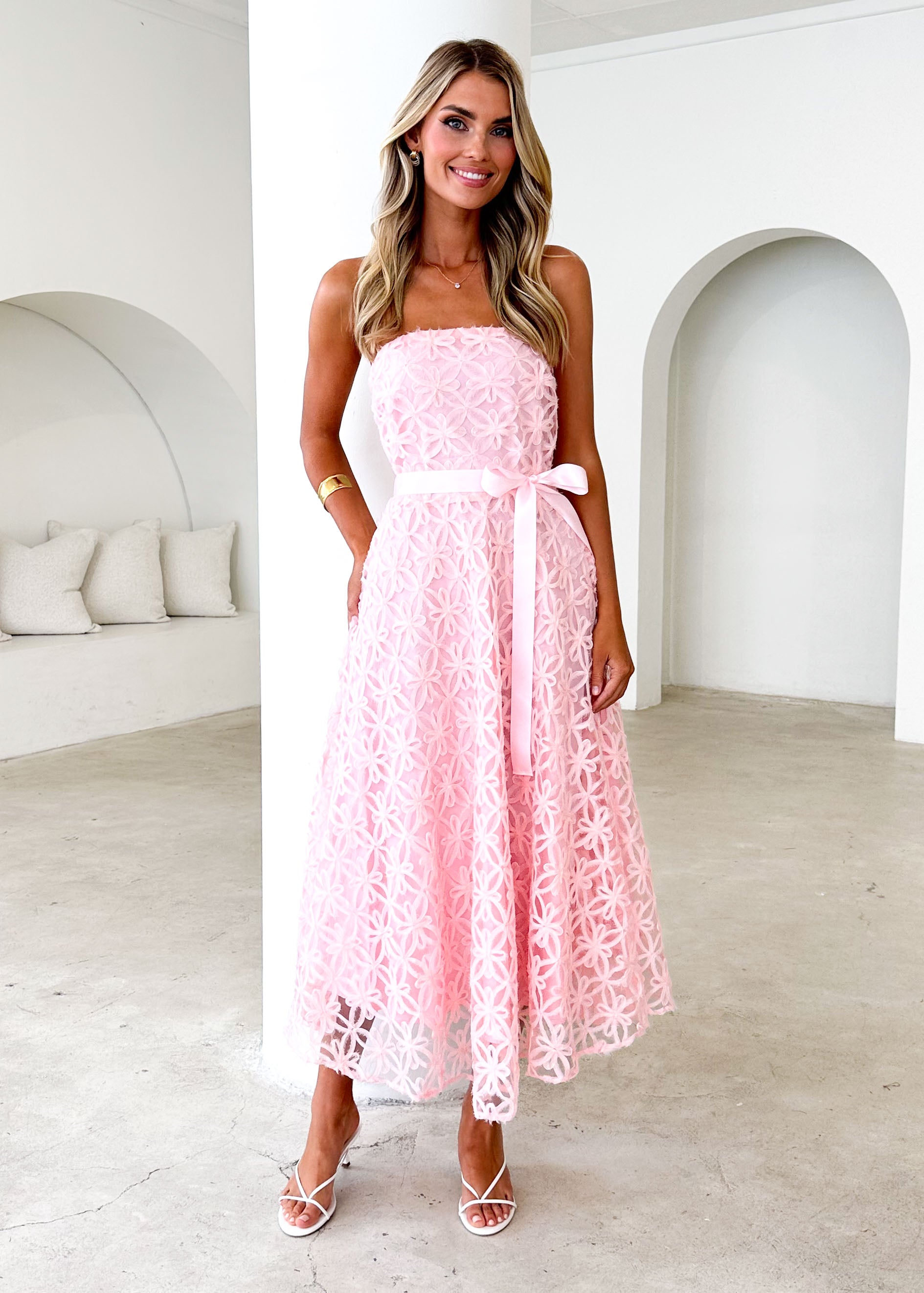 Maddy Strapless Midi Dress - Blush