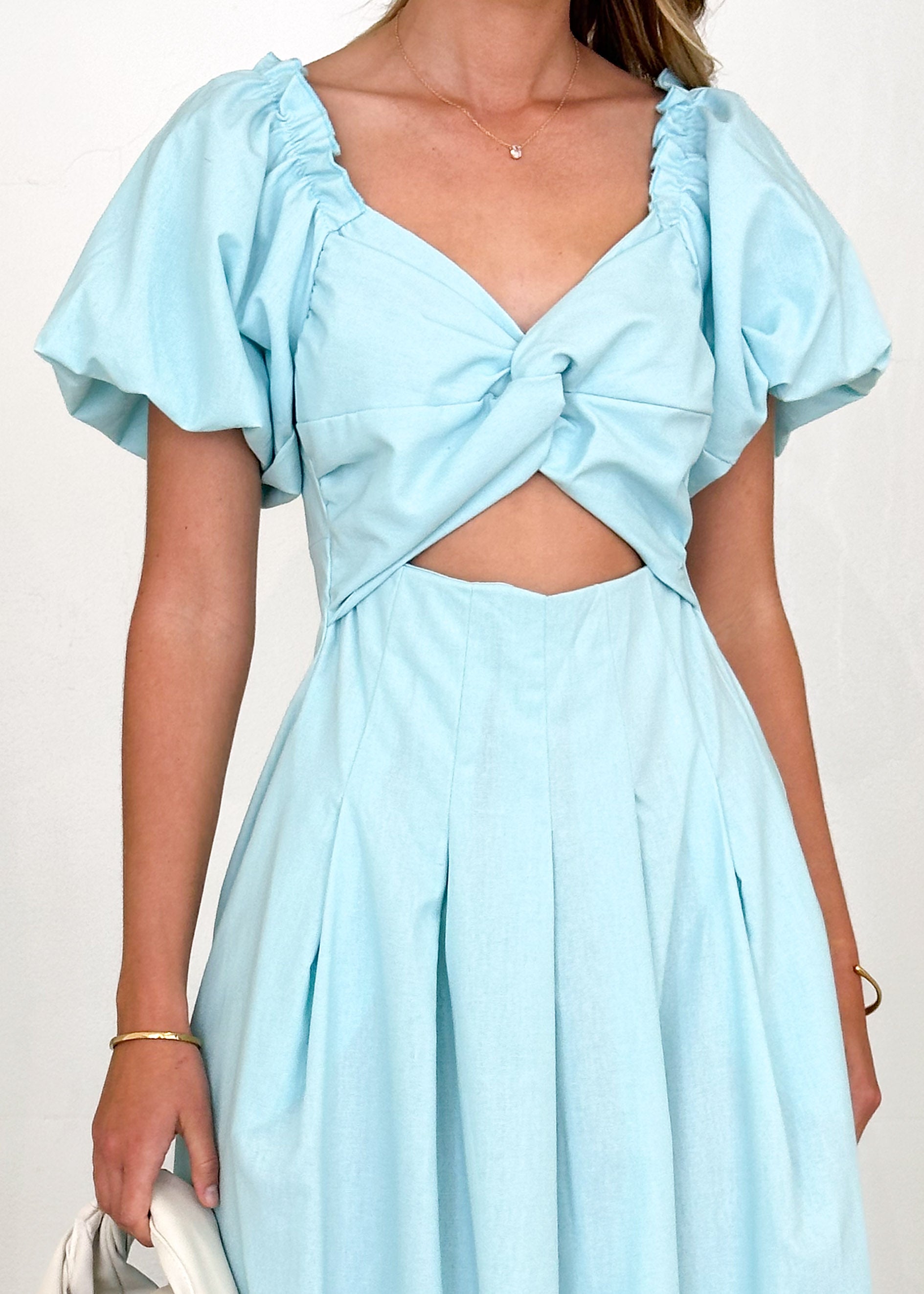 Larttie Off Shoulder Midi Dress - Powder Blue