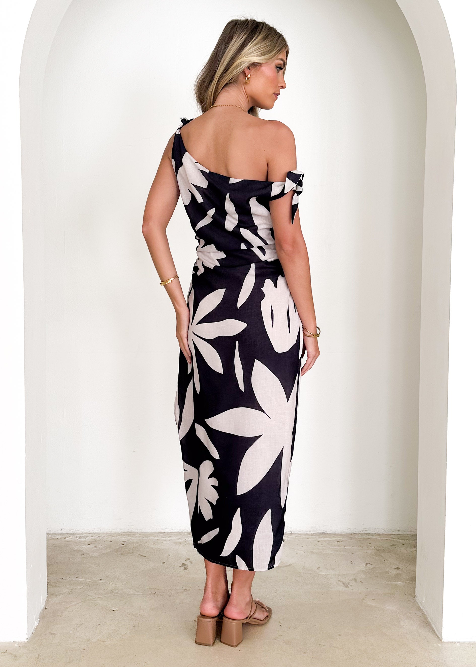 PRE-ORDER : Dulcie One Shoulder Midi Dress - Black Abstract