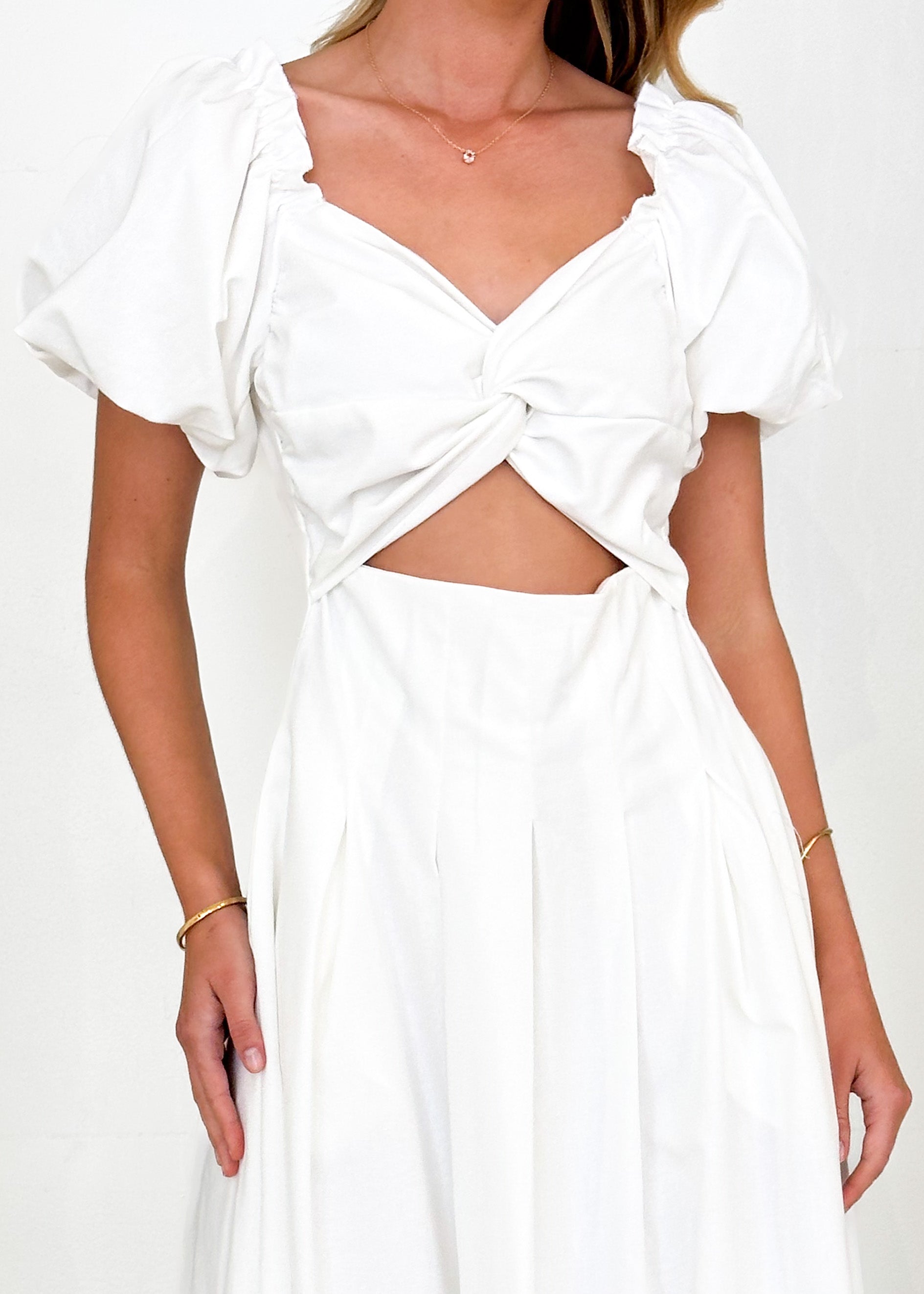 Larttie Off Shoulder Midi Dress - Off White