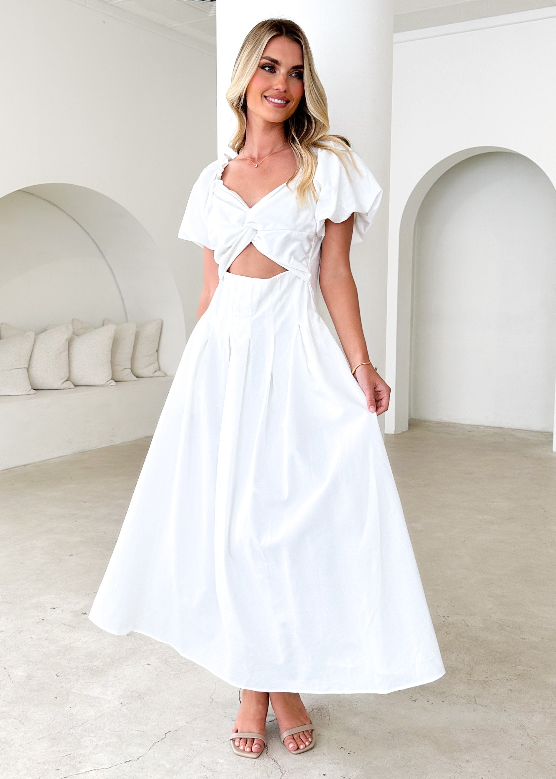 Larttie Off Shoulder Midi Dress - Off White