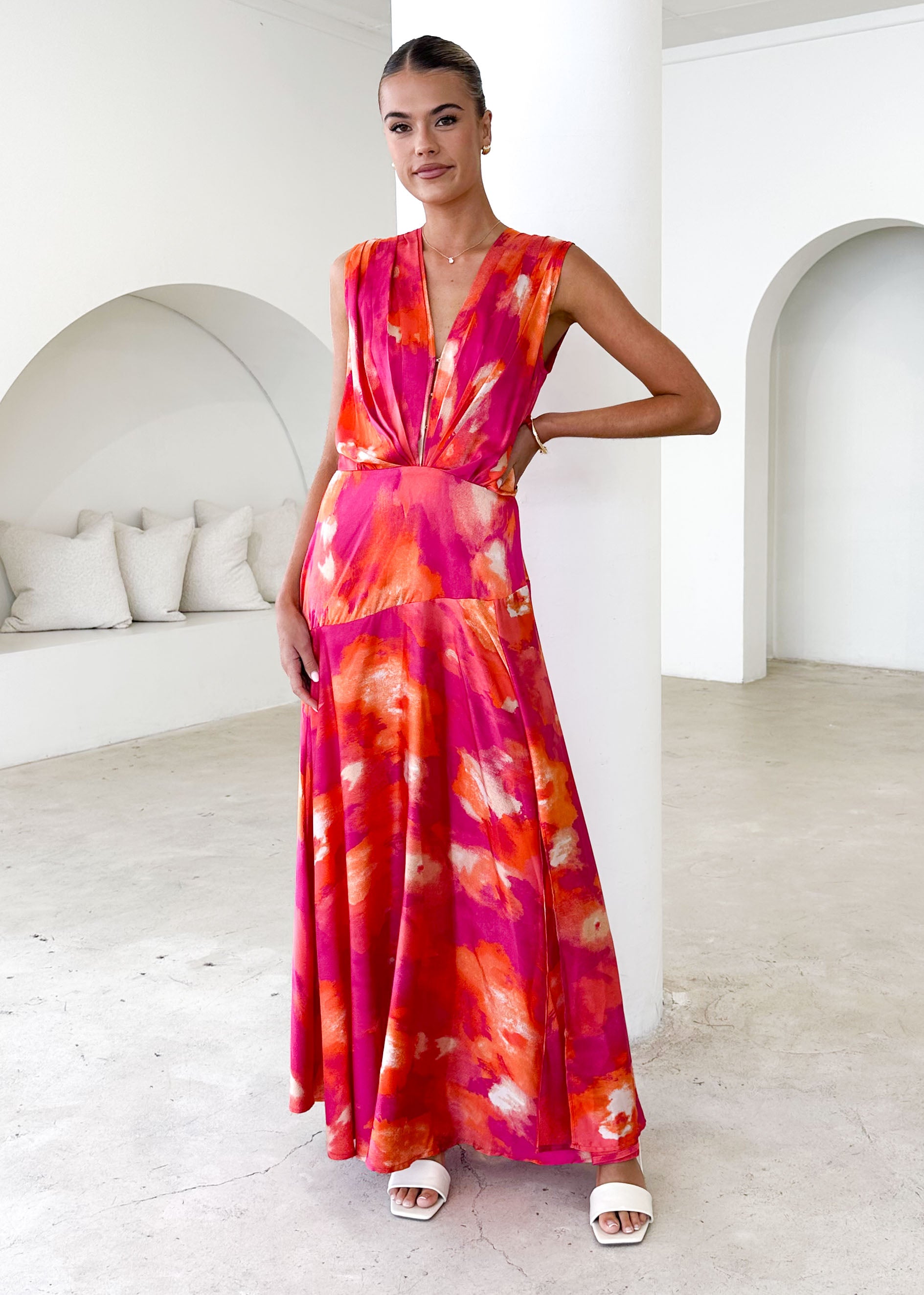 Divinity Maxi Dress - Magenta Splash