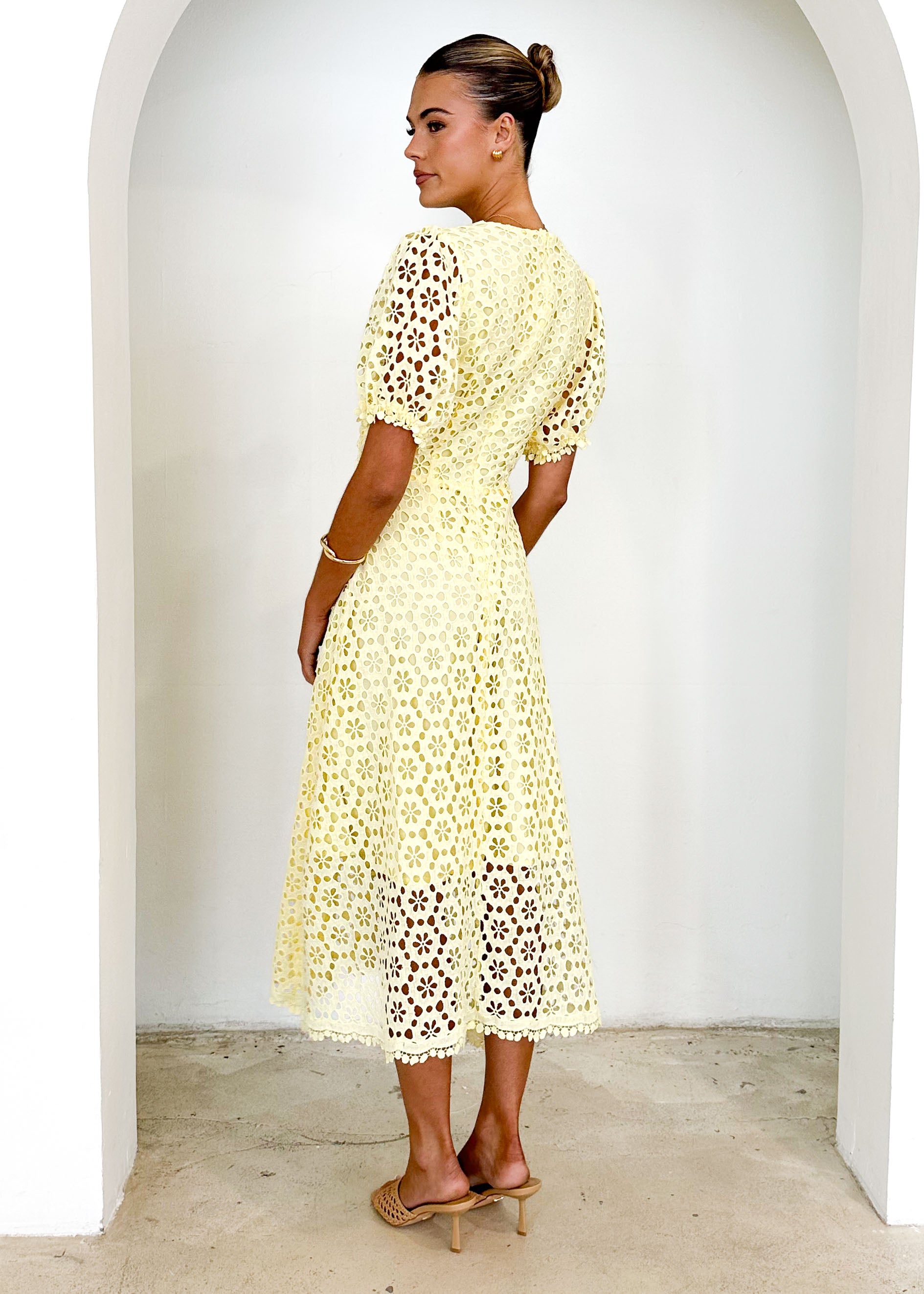 Jahra Lace Midi Dress - Yellow