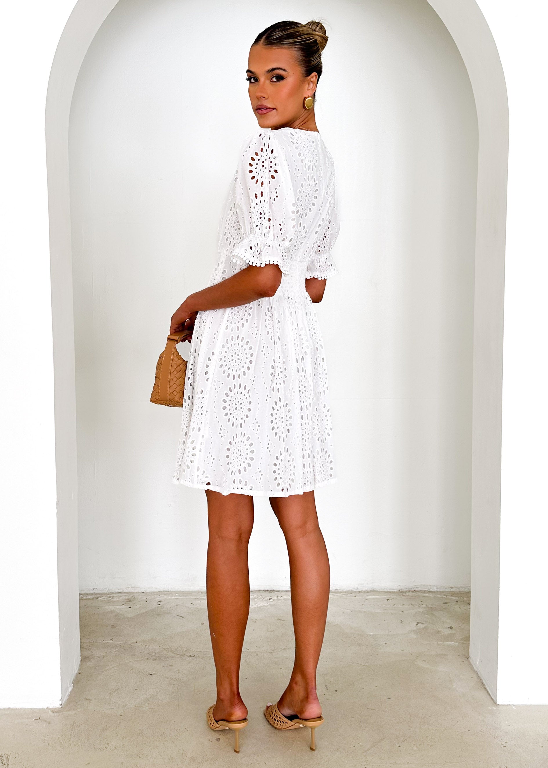 Grande Dress - White Anglaise