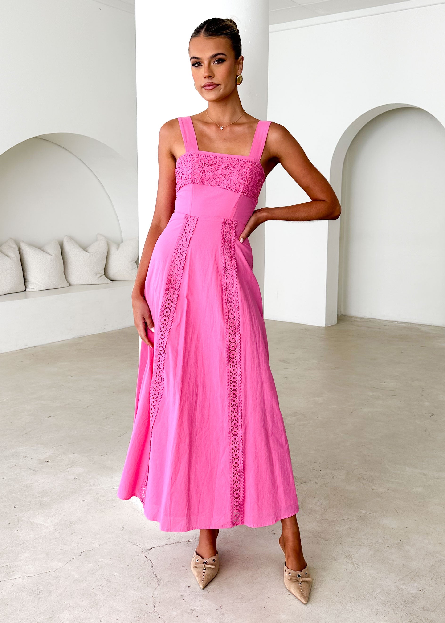 Palace Maxi Dress - Pink