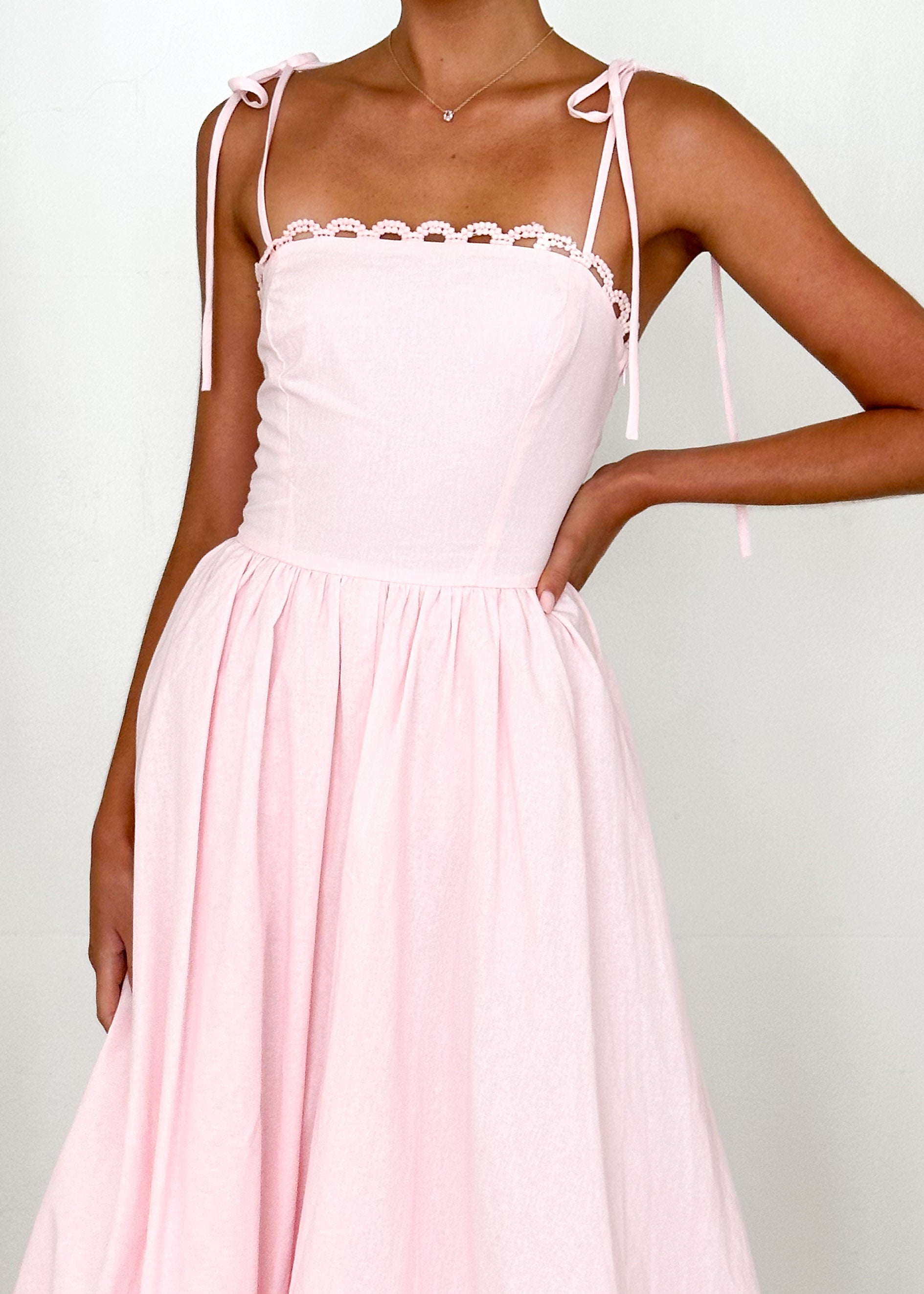 Bec Bubble Midi Dress - Blush