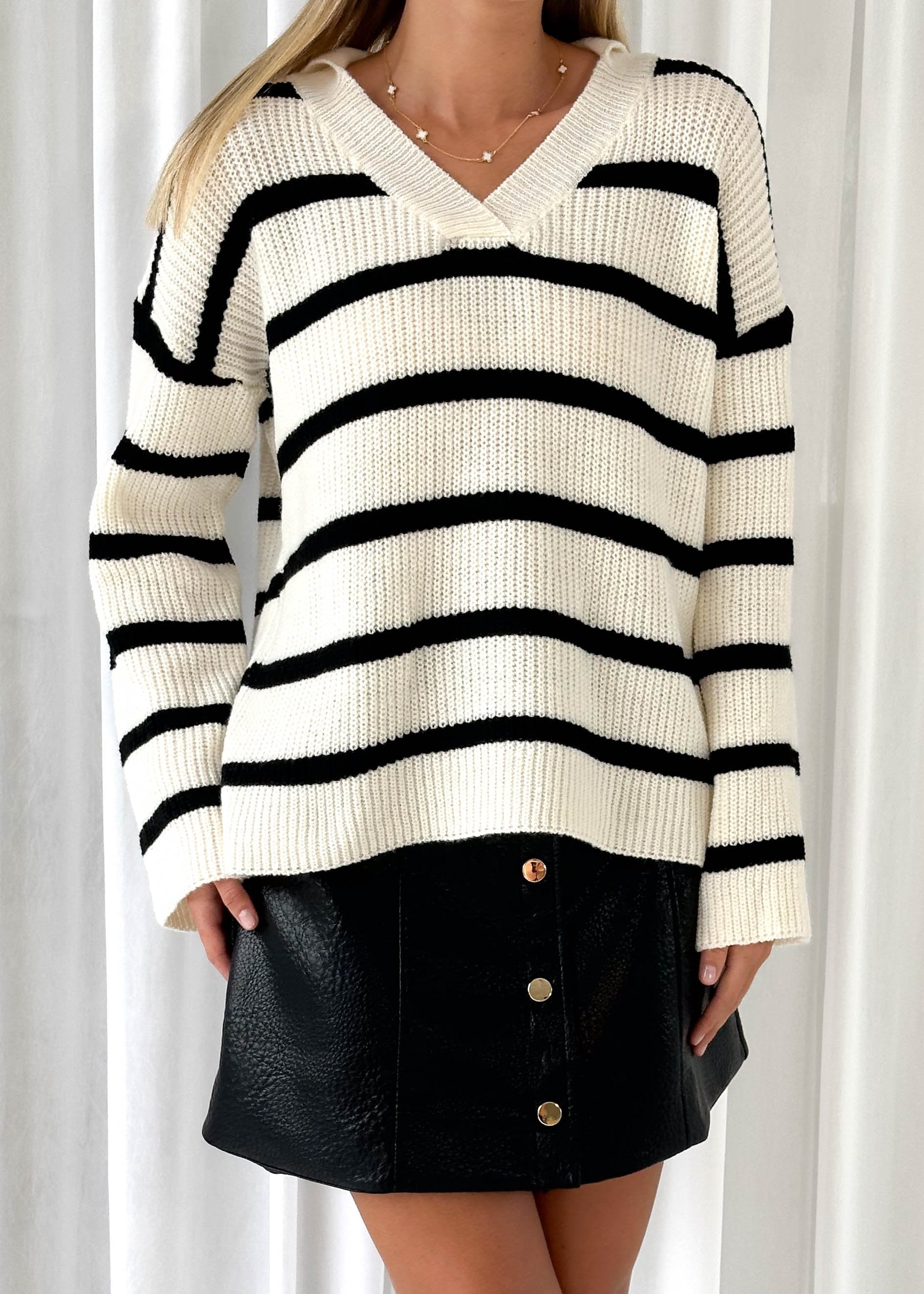 Beckry Sweater - White Stripe