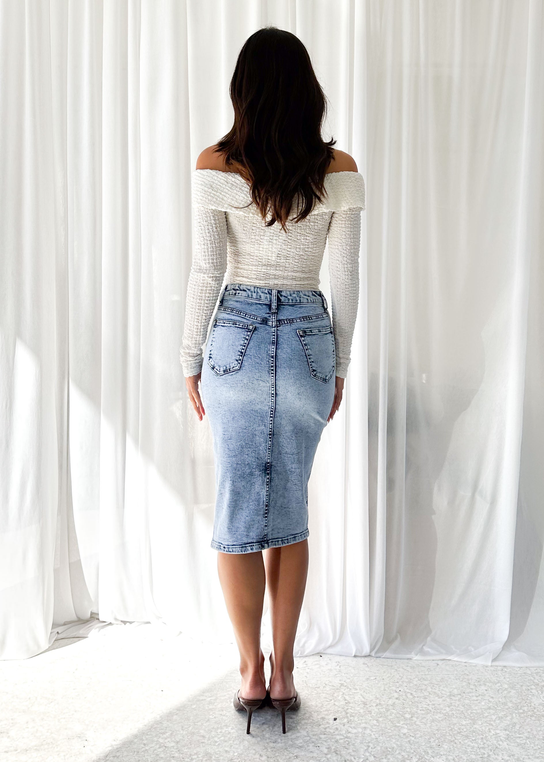 Mera Denim Midi Skirt - Acid Wash