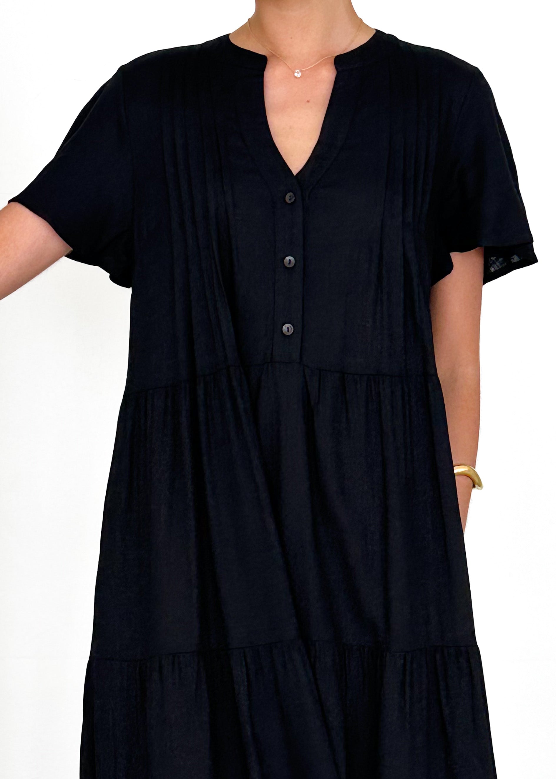 Niaomi Maxi Dress - Black