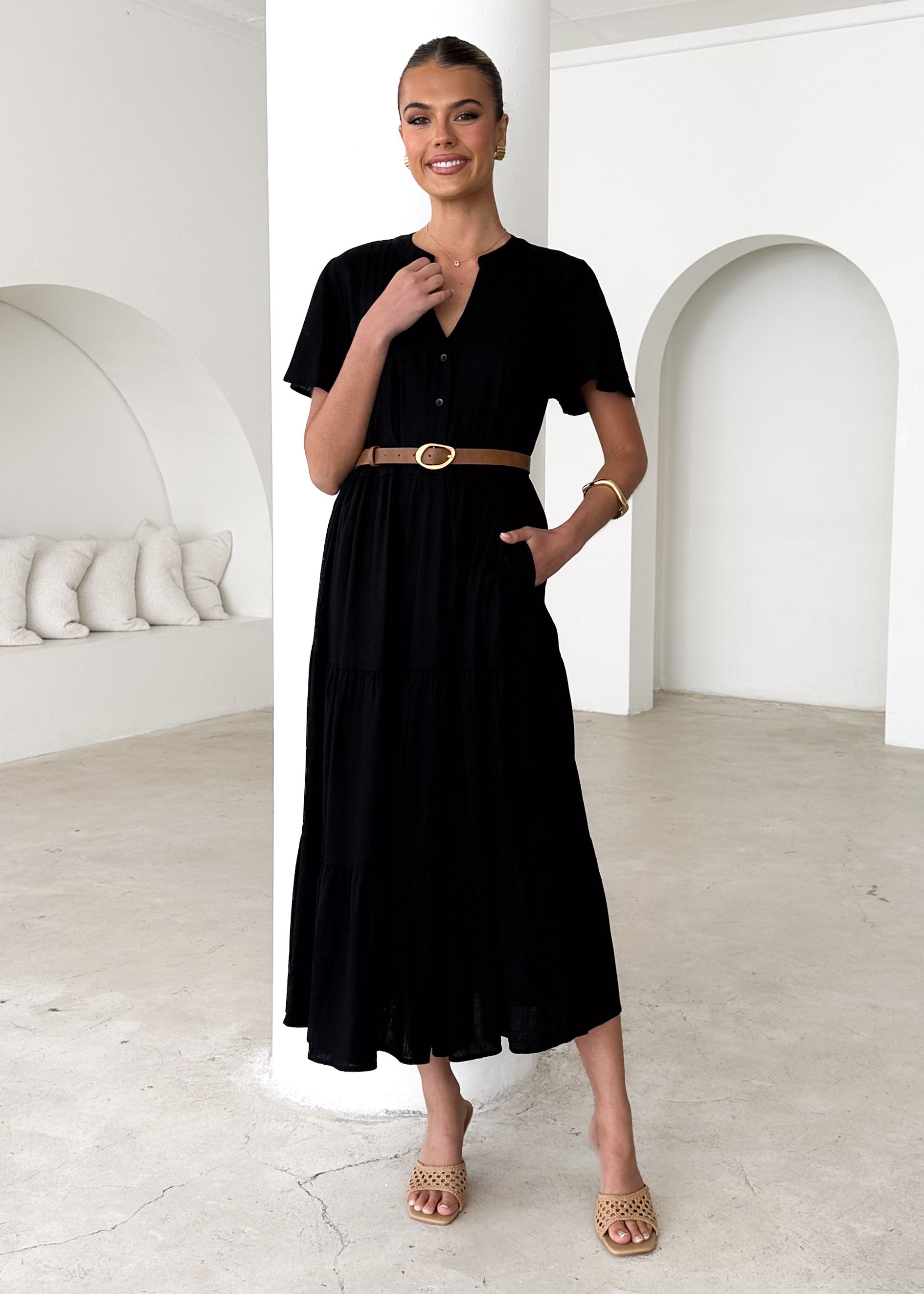 Niaomi Maxi Dress - Black