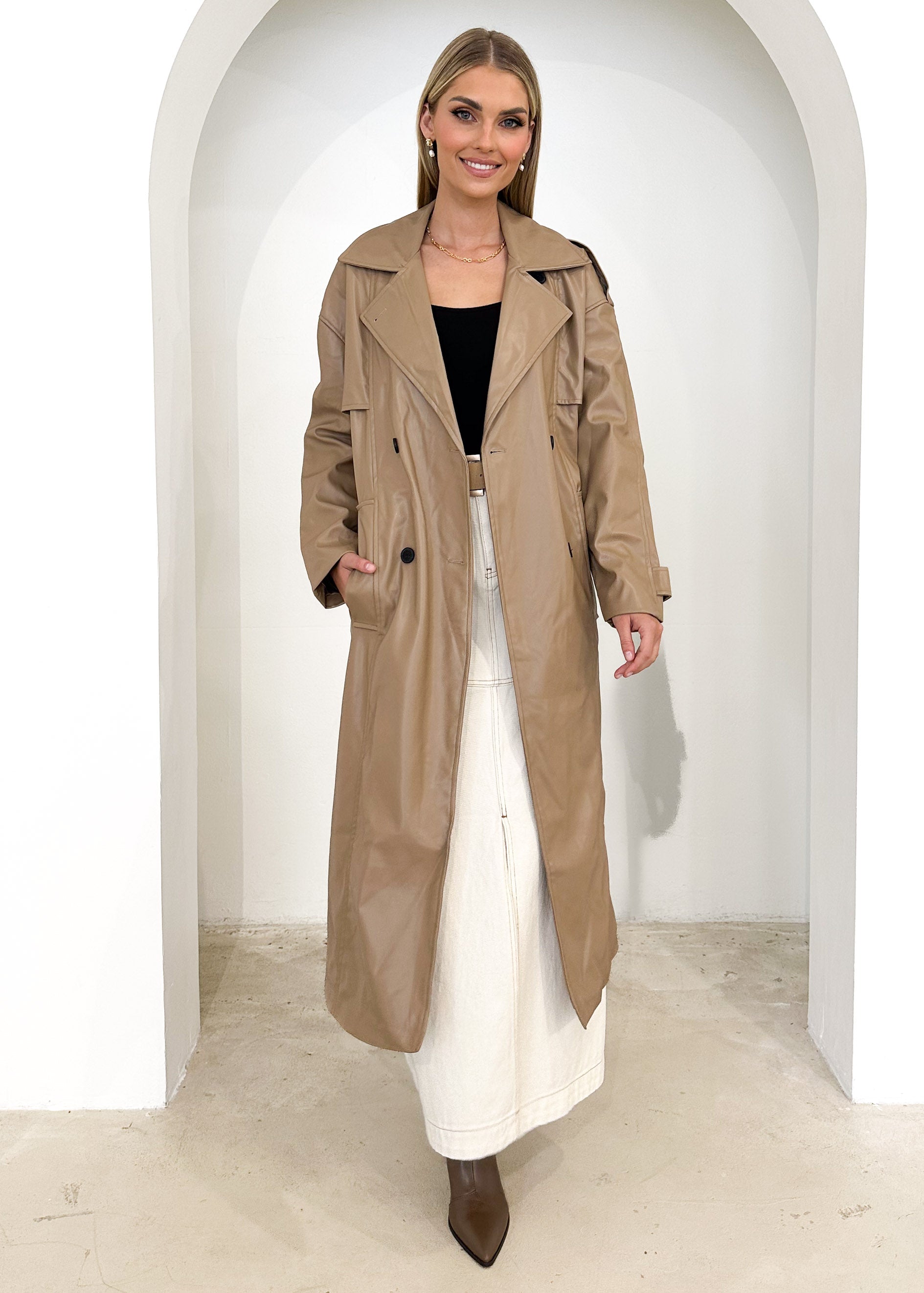 Reese Pu Trench - Camel
