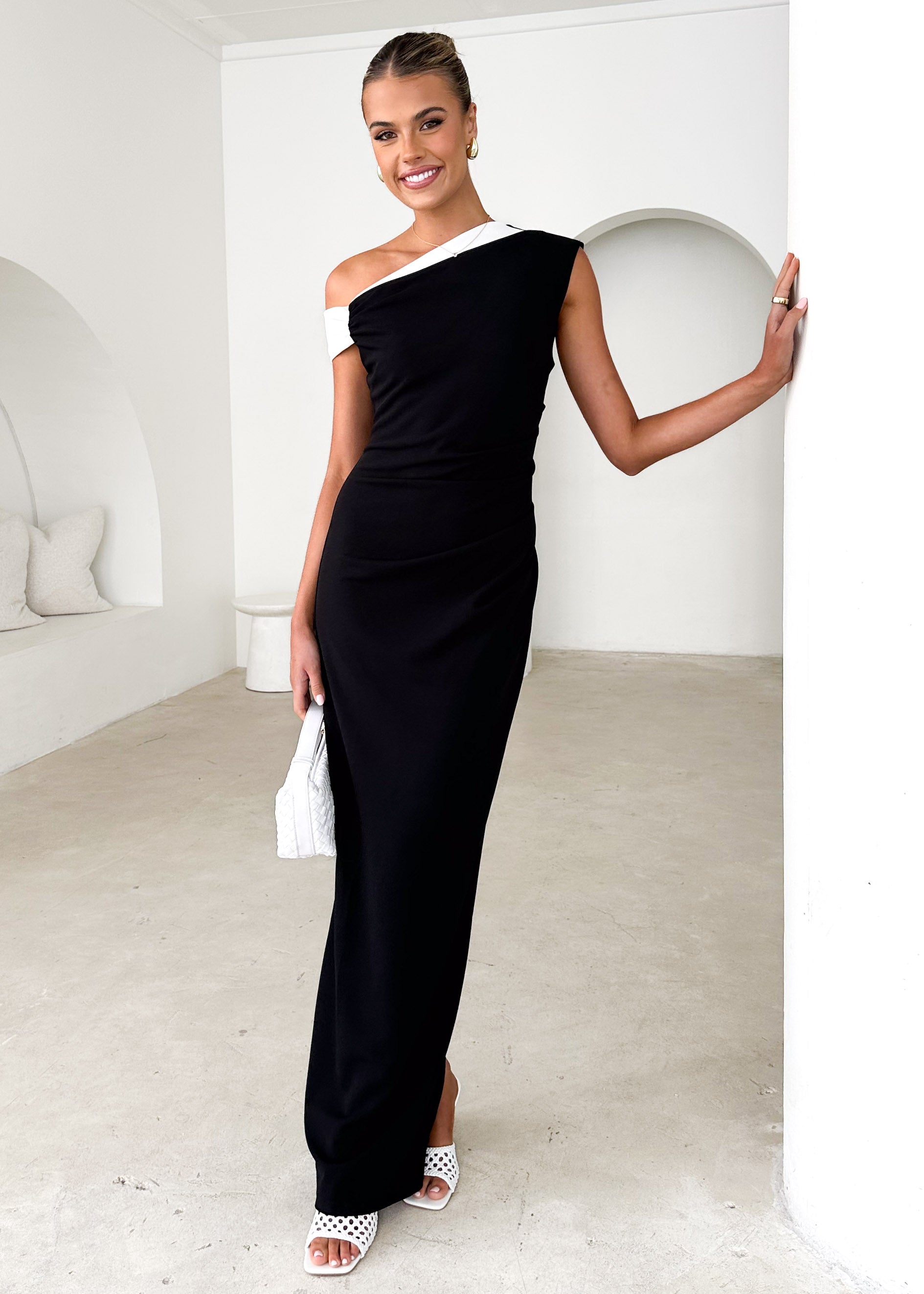 Naida One Shoulder Maxi Dress - Black