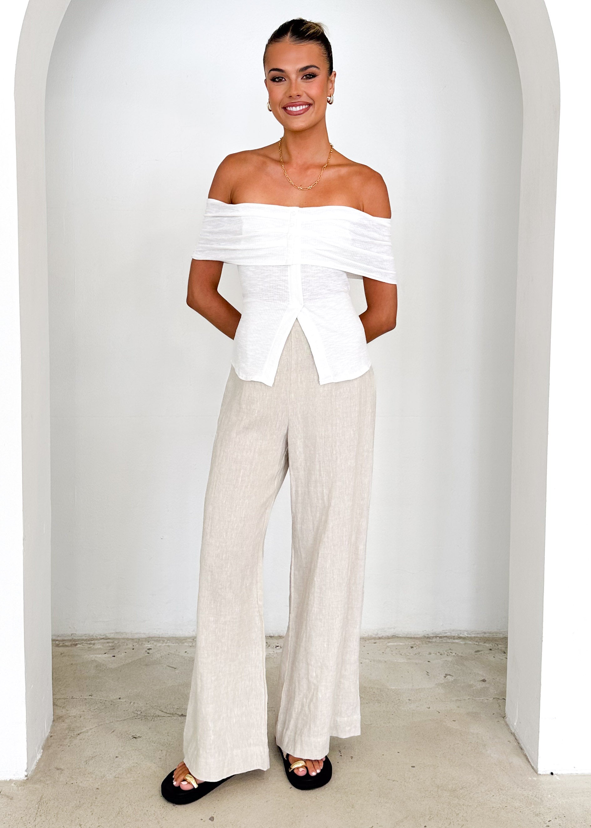 Hewitt Off Shoulder Knit Top - Off White