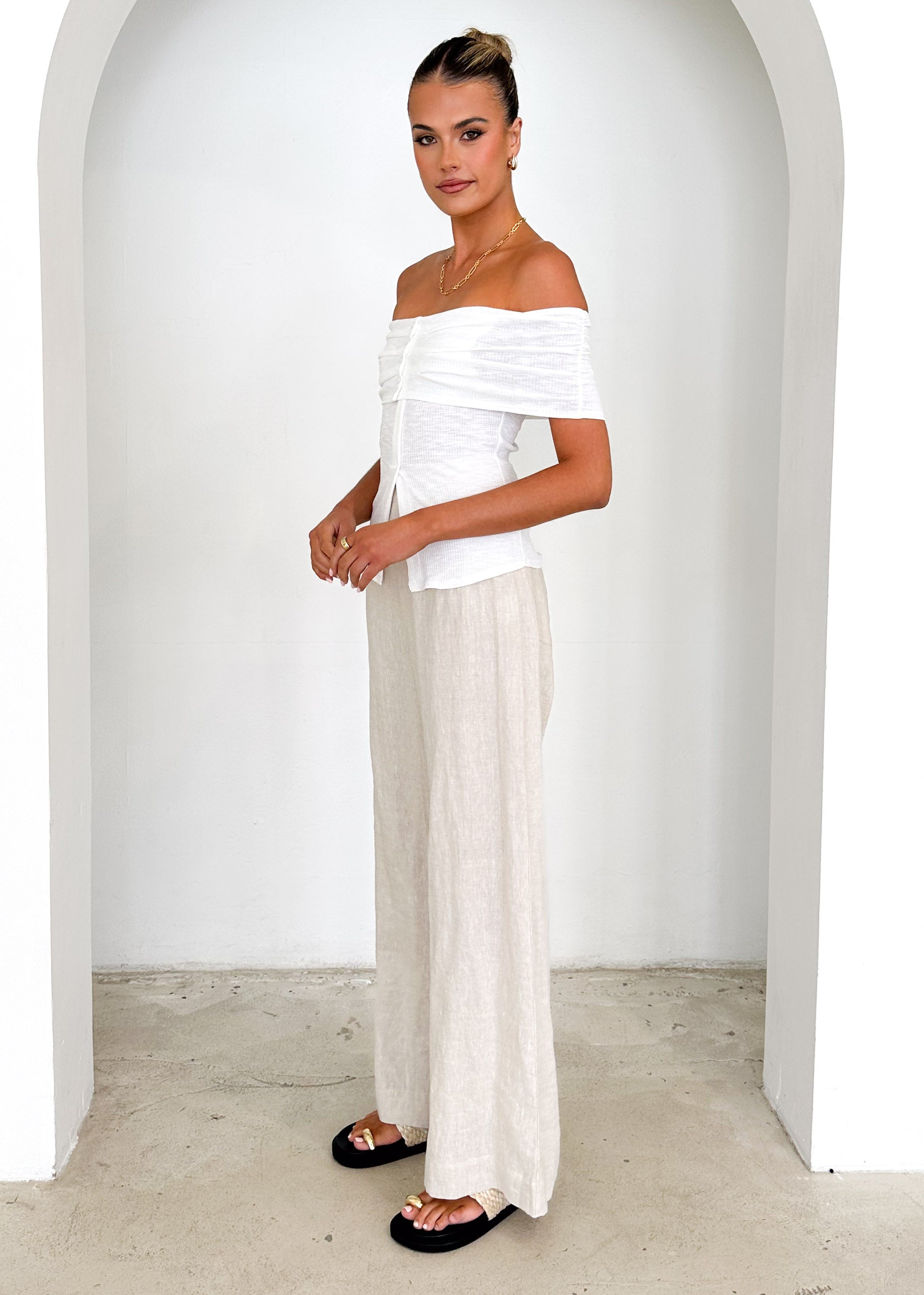 Hewitt Off Shoulder Knit Top - Off White