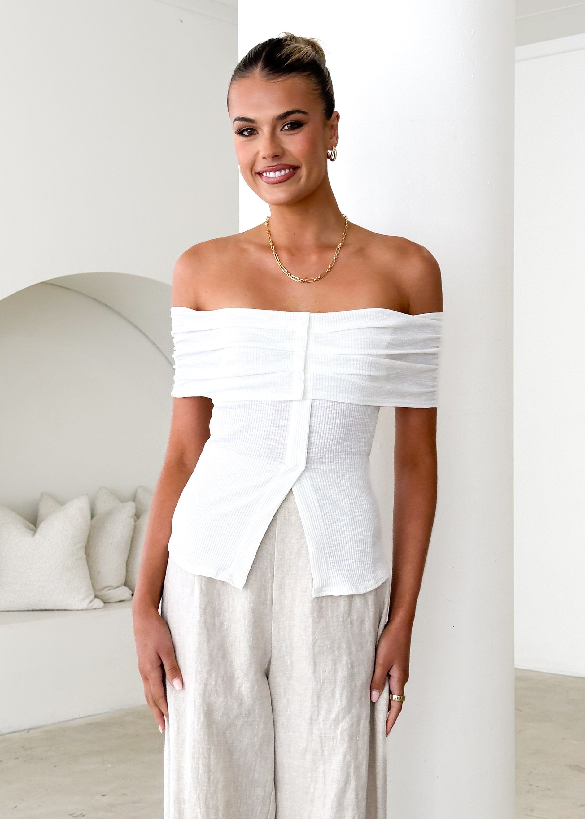 Hewitt Off Shoulder Knit Top - Off White