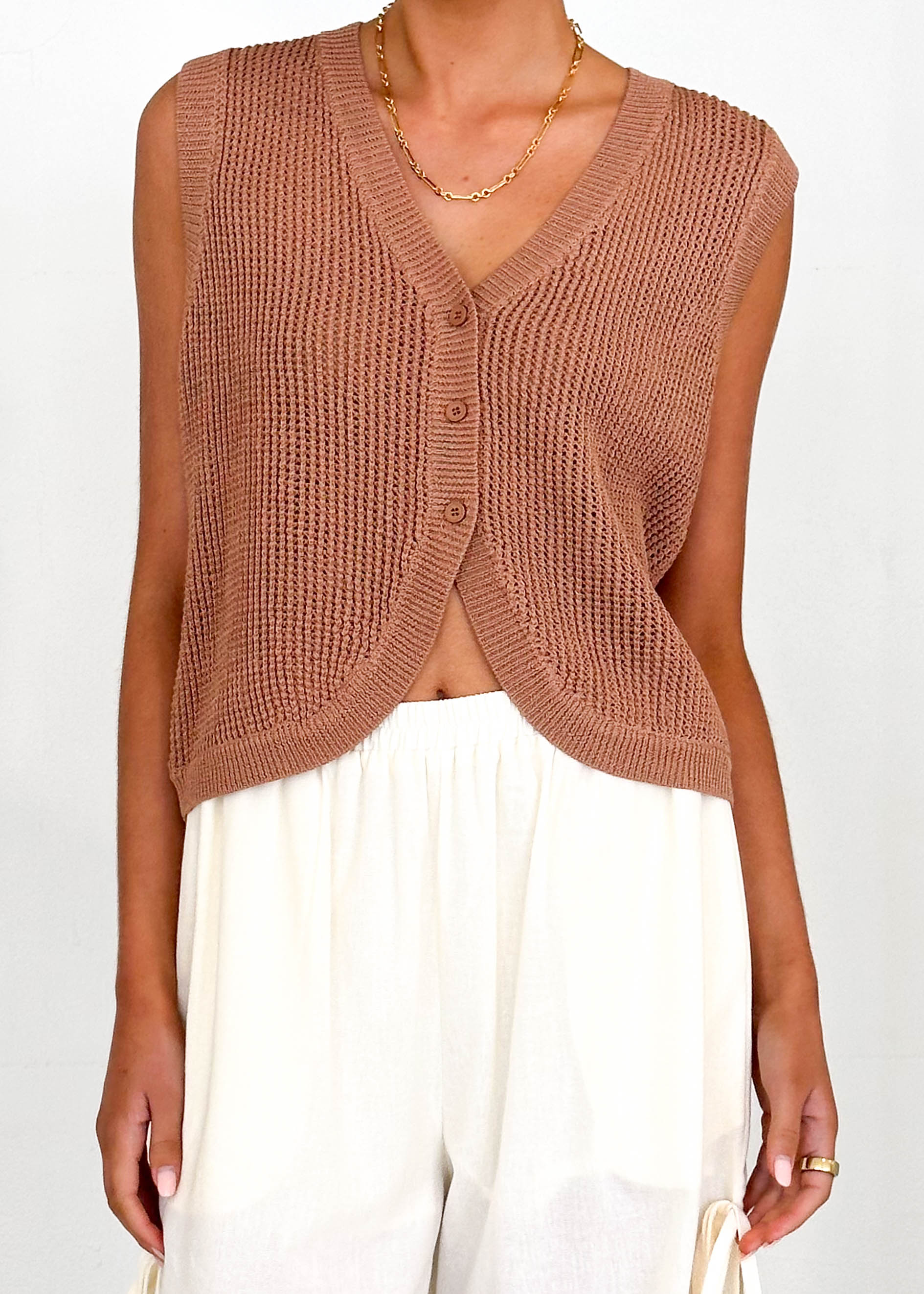 Flannery Knit Vest - Tan