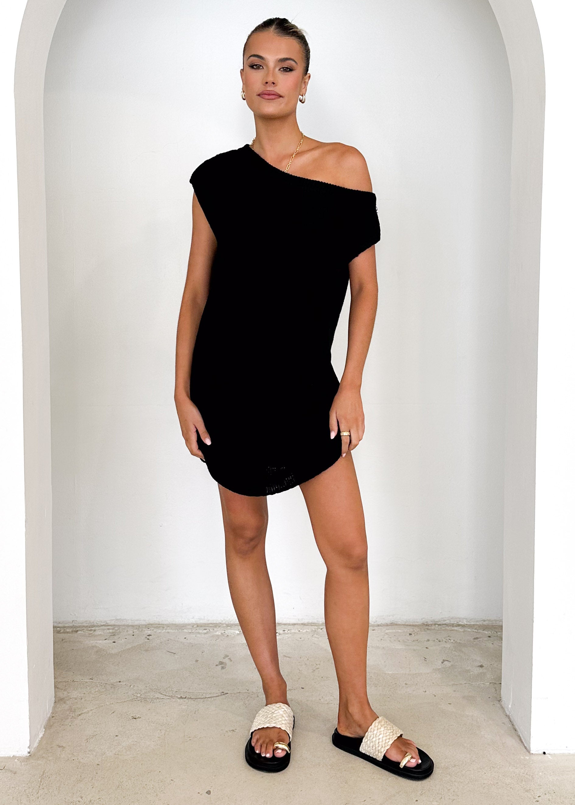 Esjay One Shoulder Dress - Black