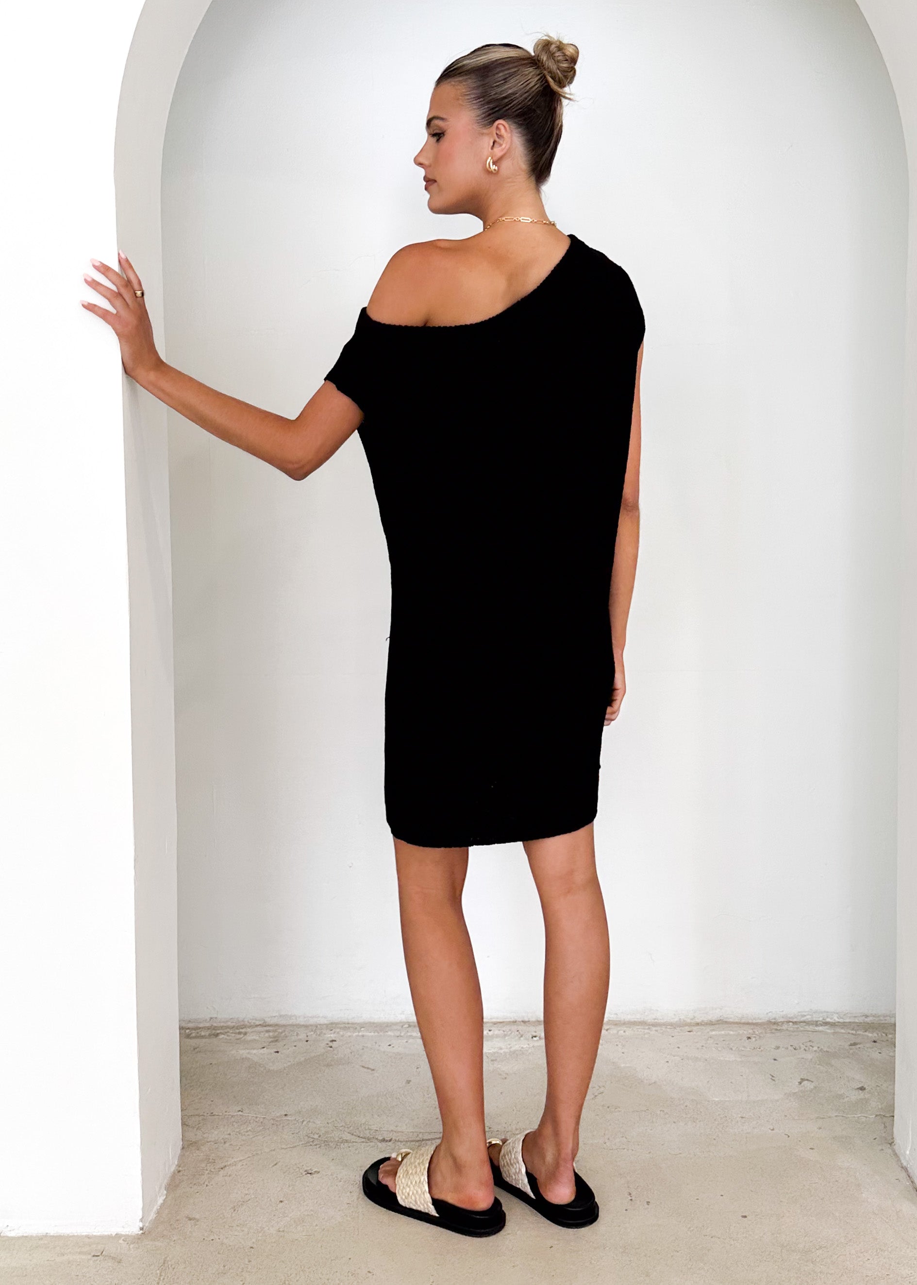 Esjay One Shoulder Dress - Black