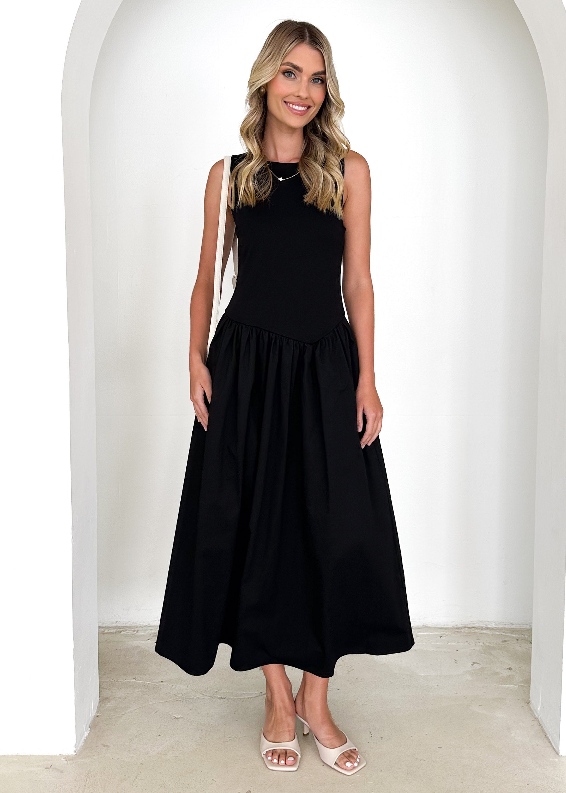 Annaleise Midi Dress - Black