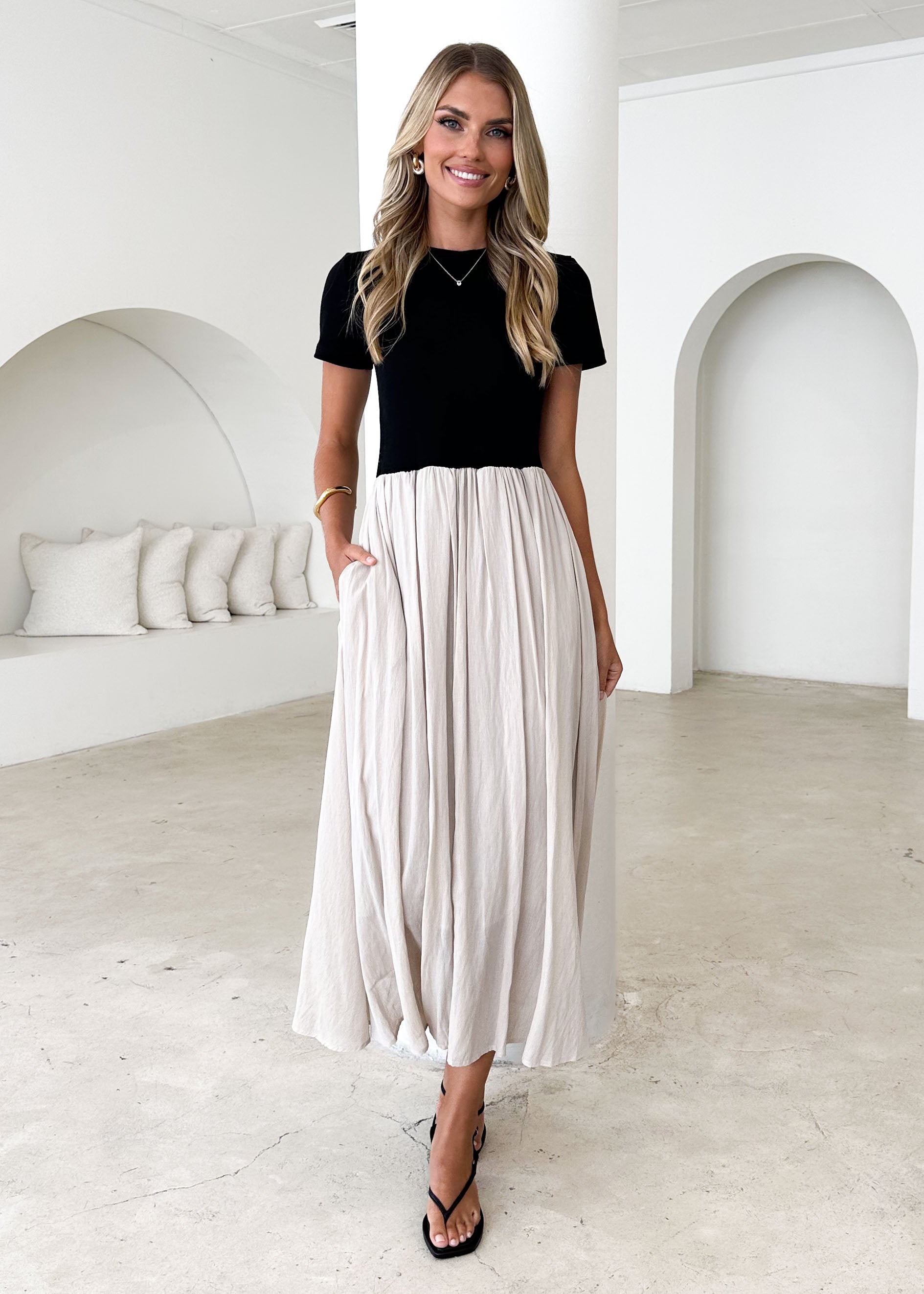 Riptide Maxi Dress - Beige Splice