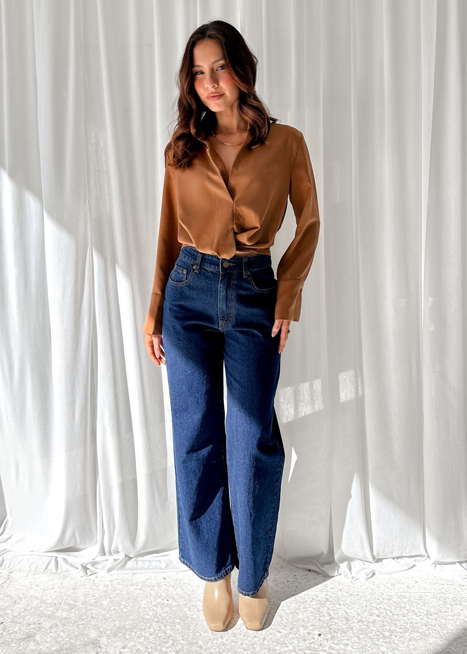 Darla Cropped Shirt - Tan