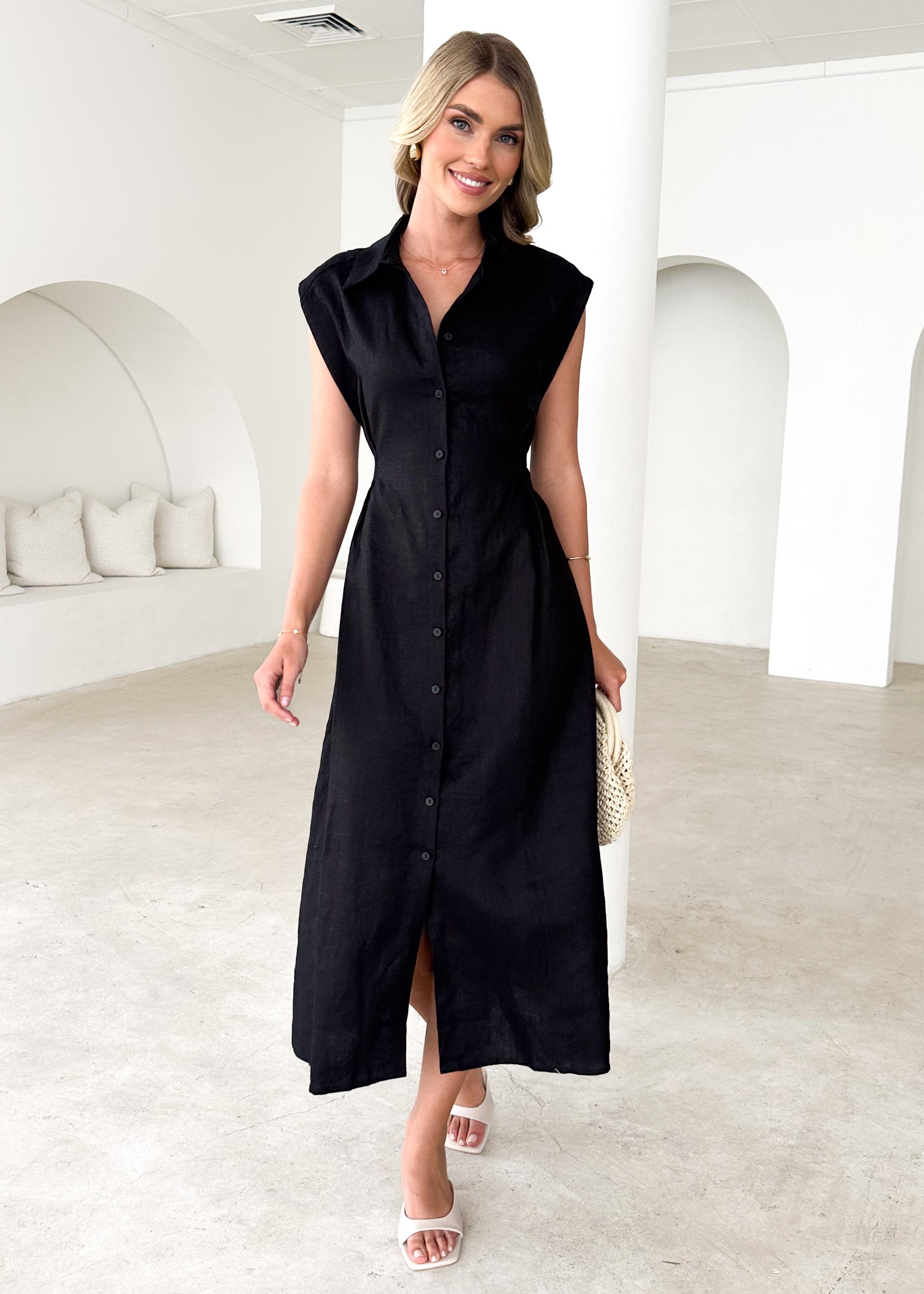 Makari Linen Midi Dress - Black