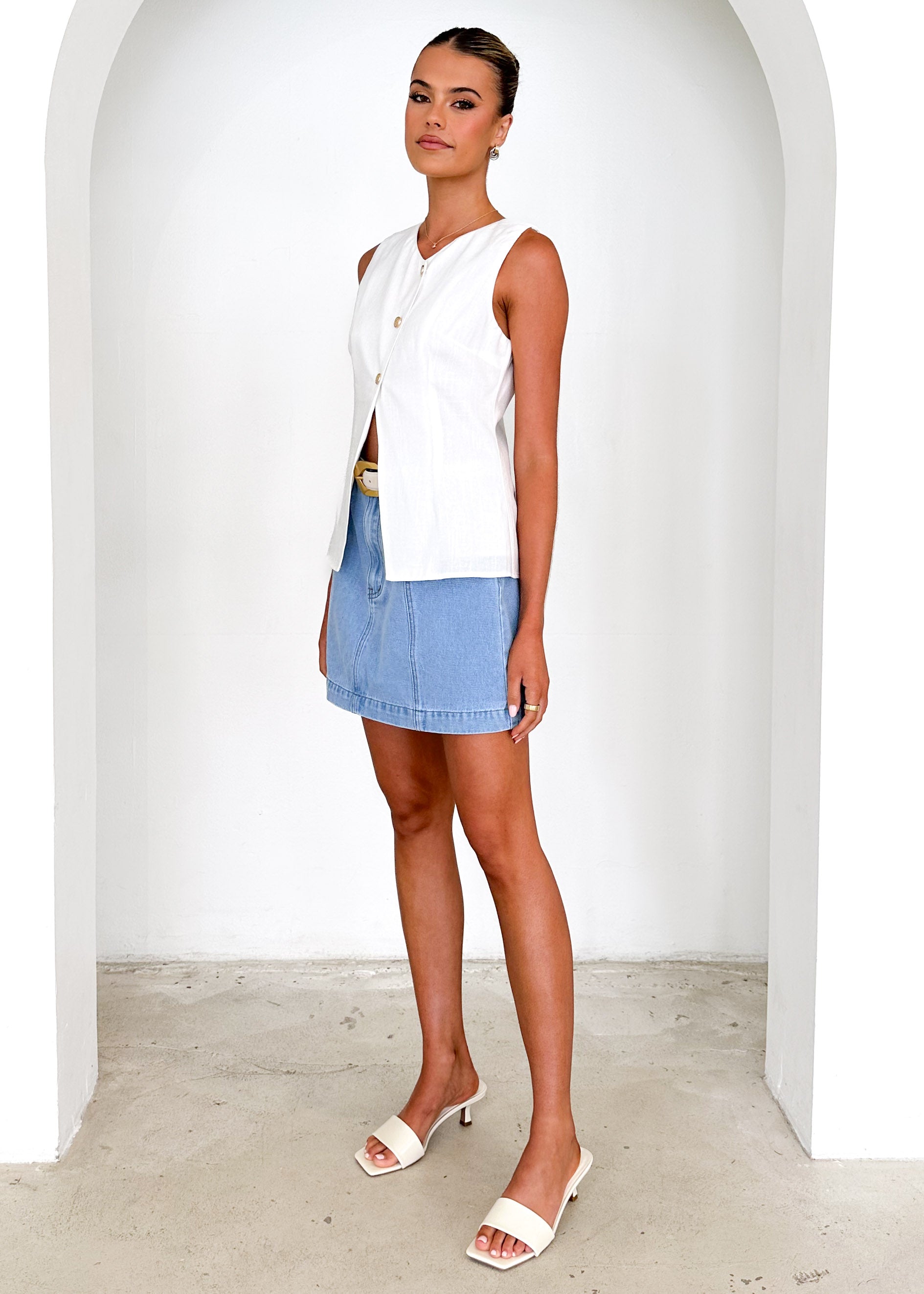 Jolie Vest Top - Off White