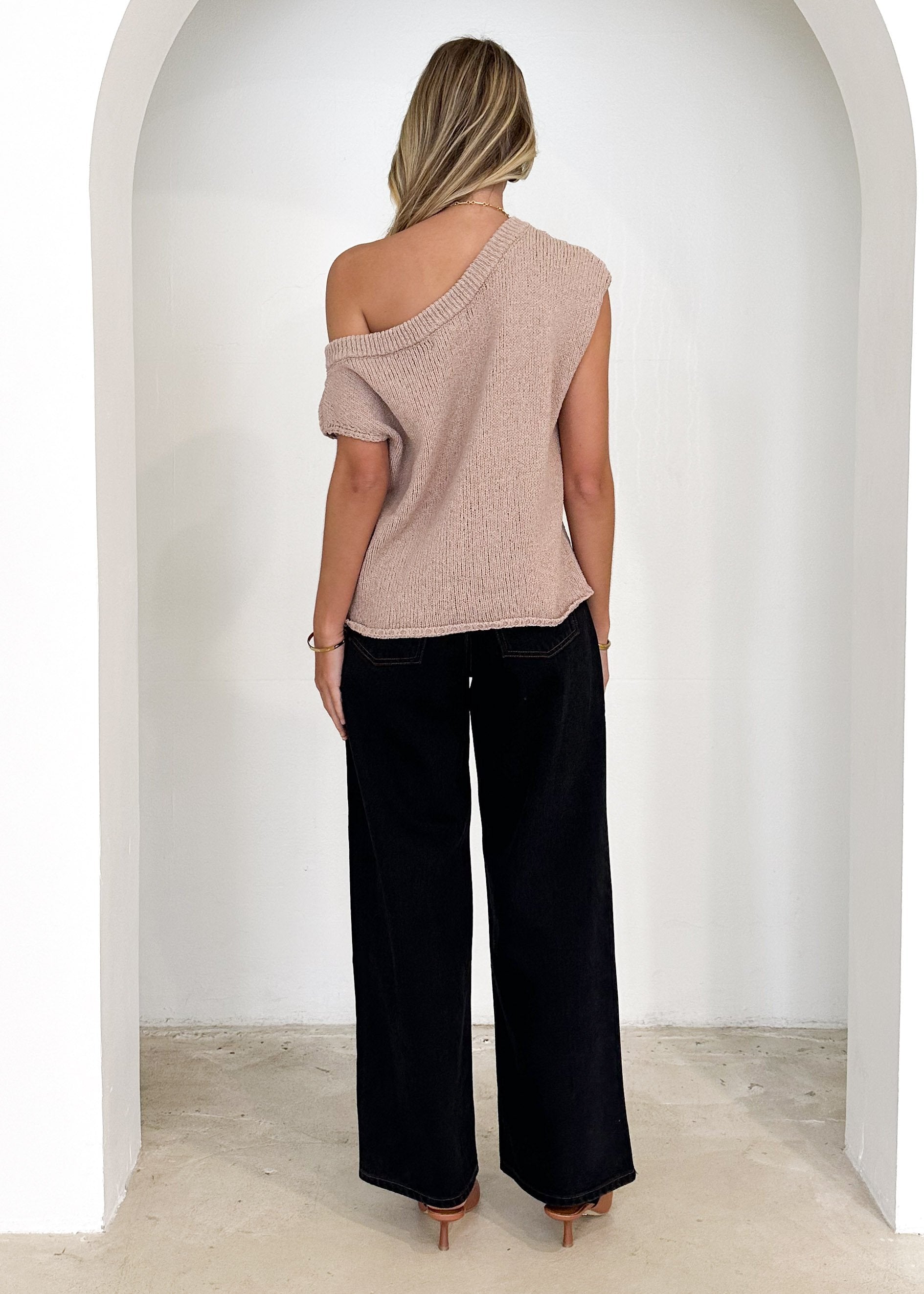 Casoni One Shoulder Knit Top - Natural