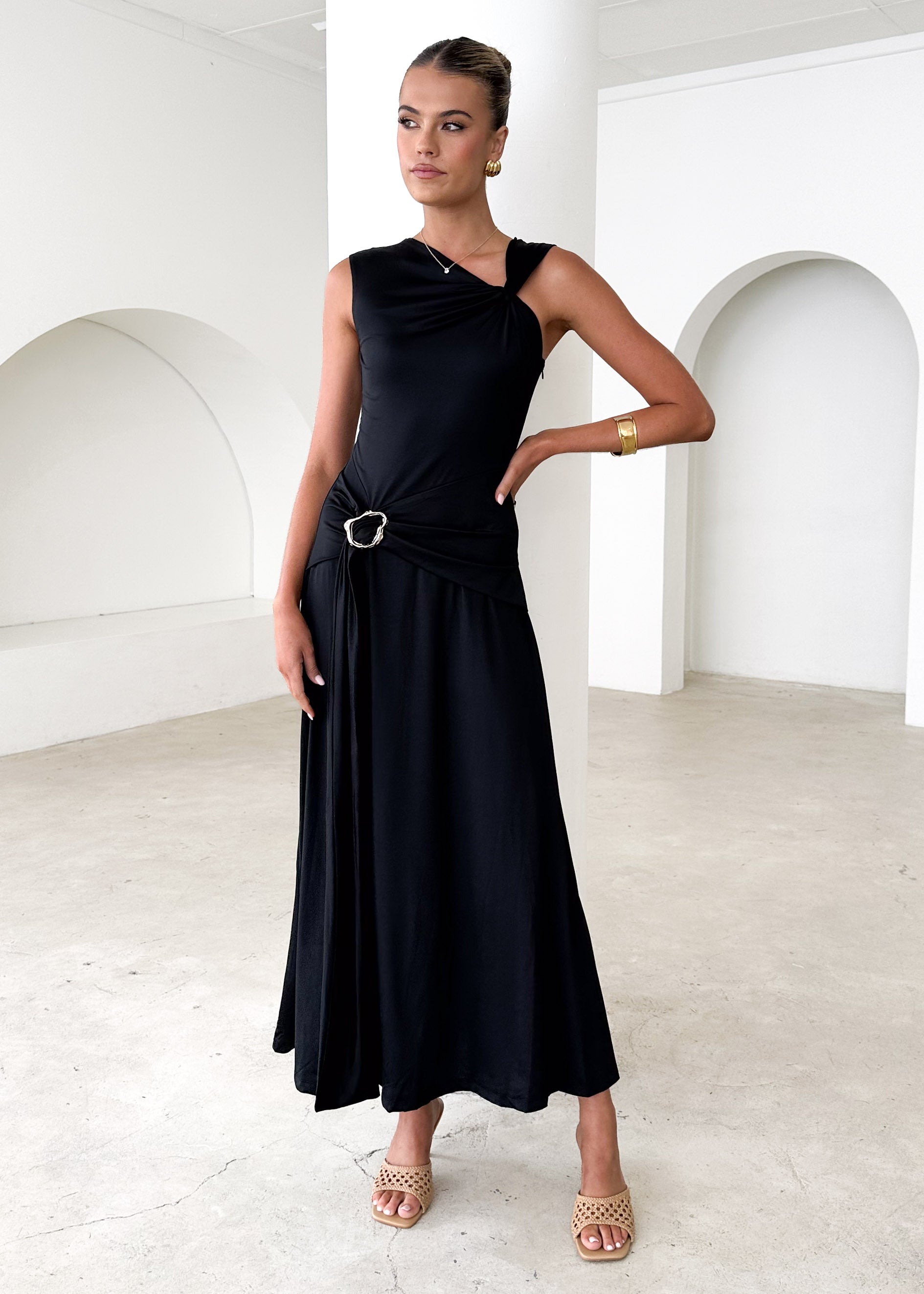 Arina Maxi Dress - Black