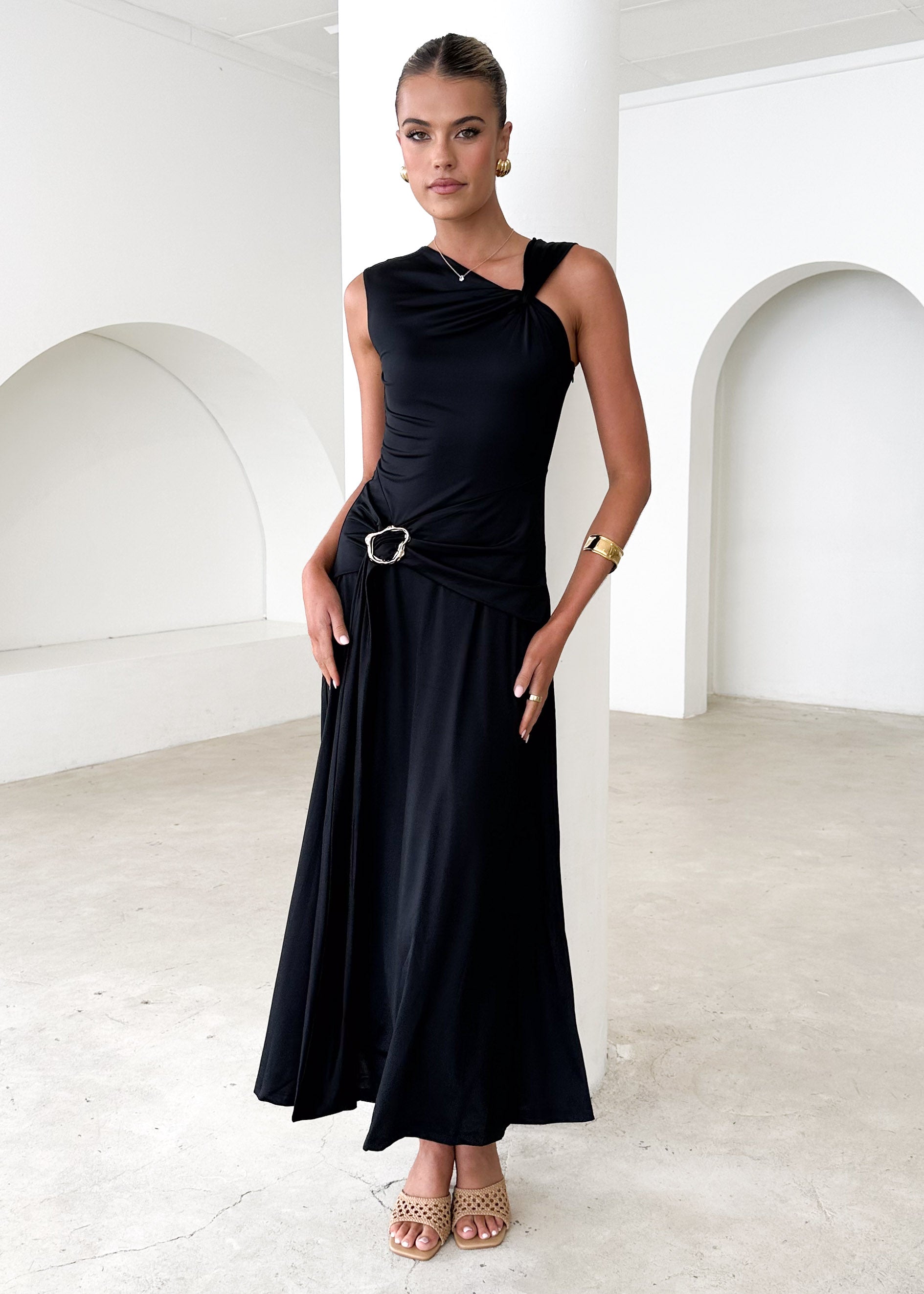 Arina Maxi Dress - Black