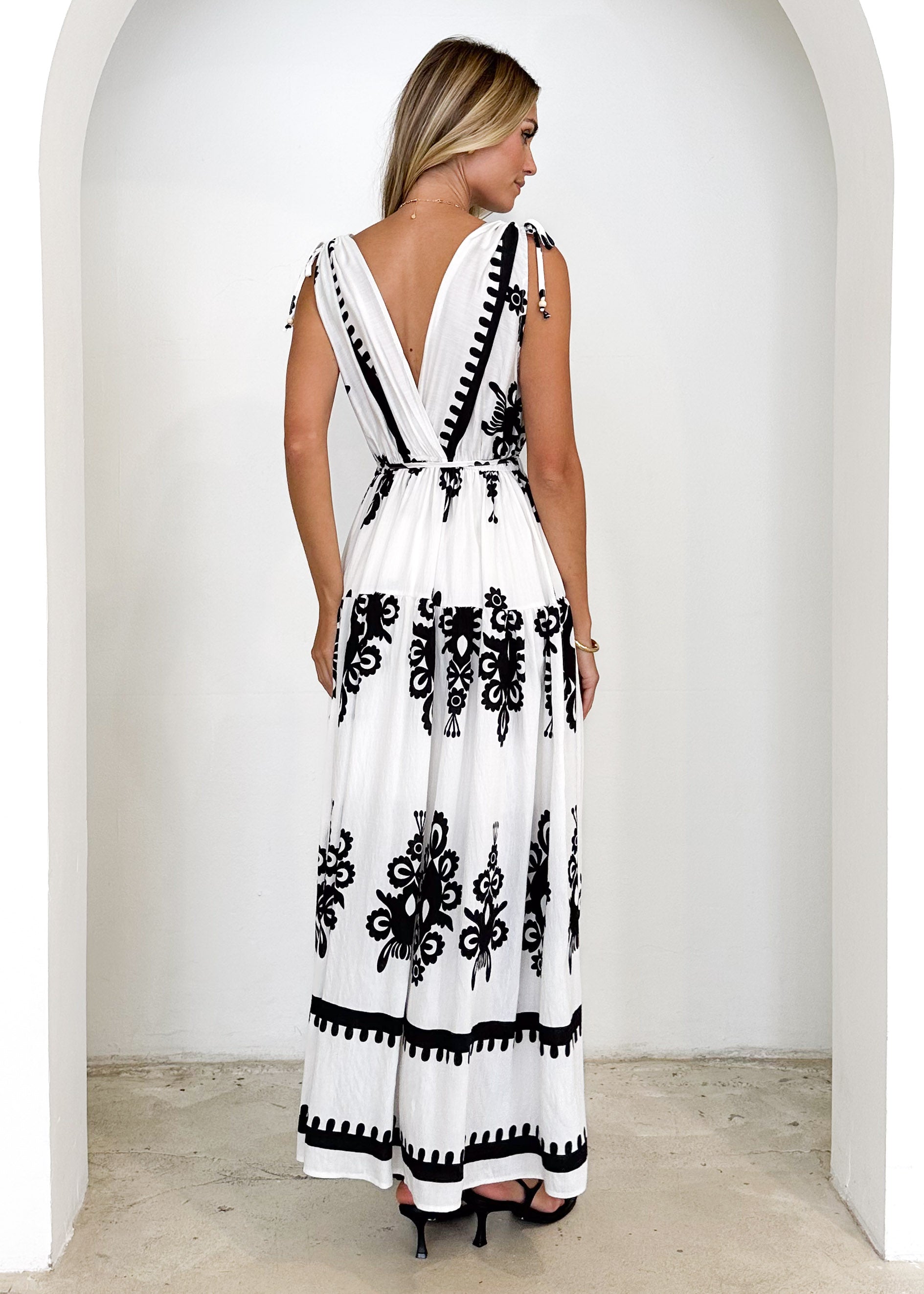 Elysium Maxi Dress - Black Abstract