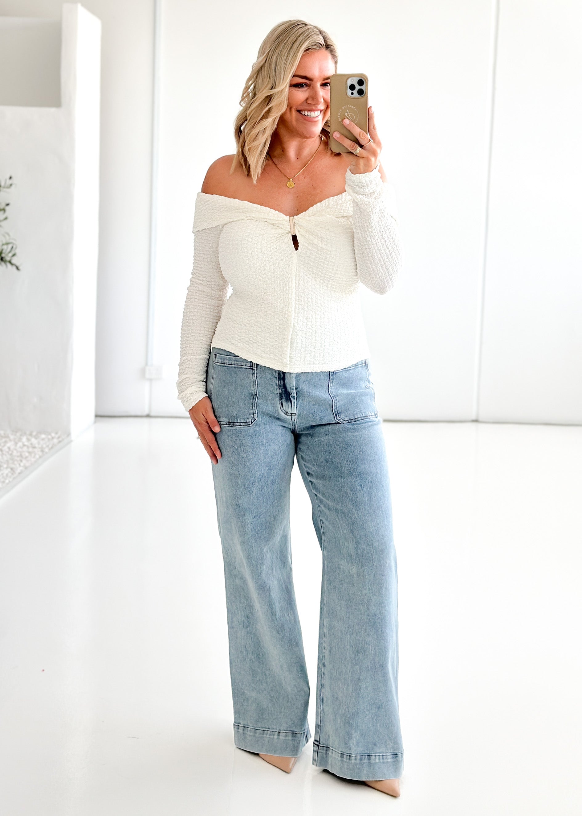 Imcroe Off Shoulder Top - Off White