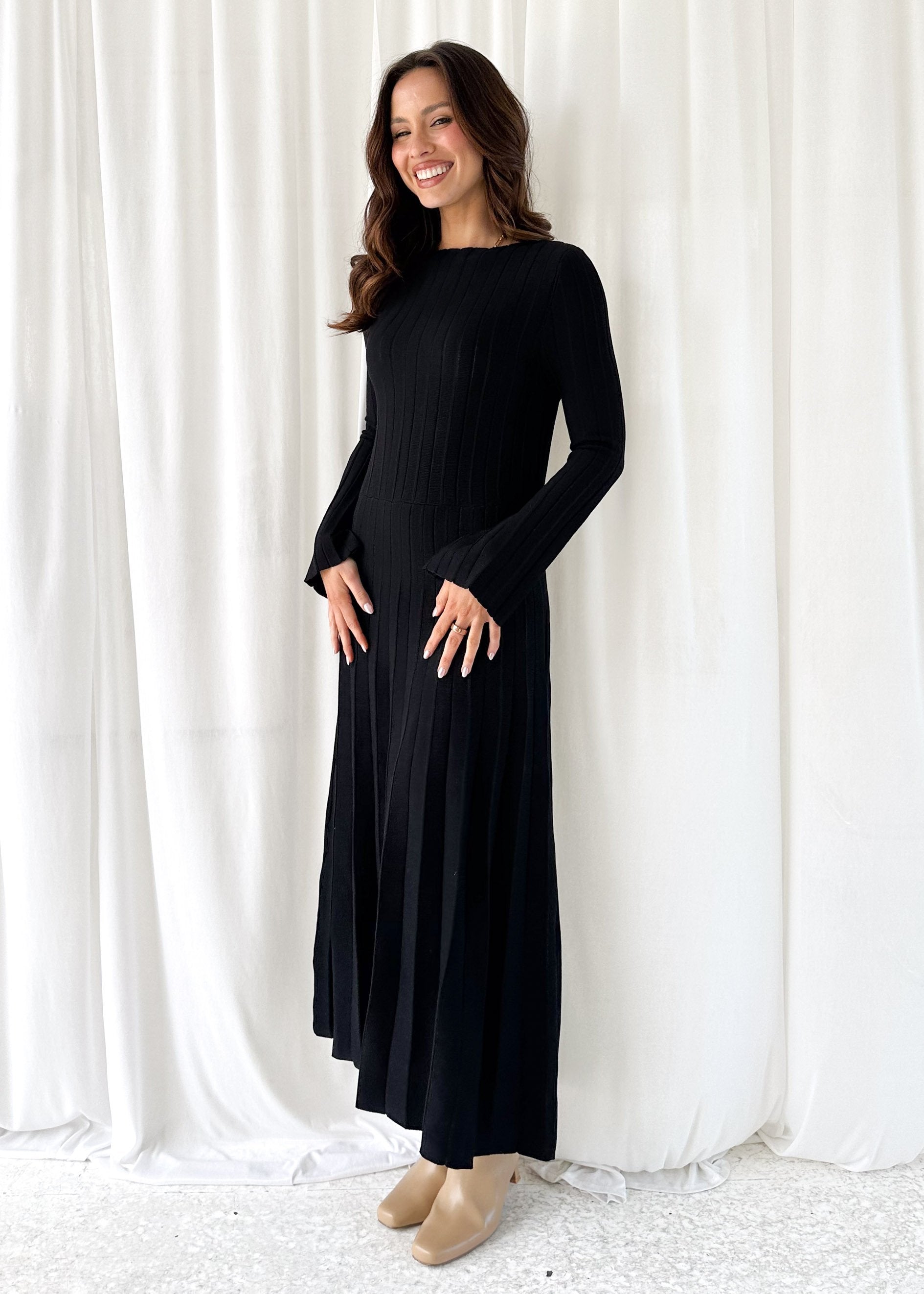 Joan Knit Maxi Dress - Black