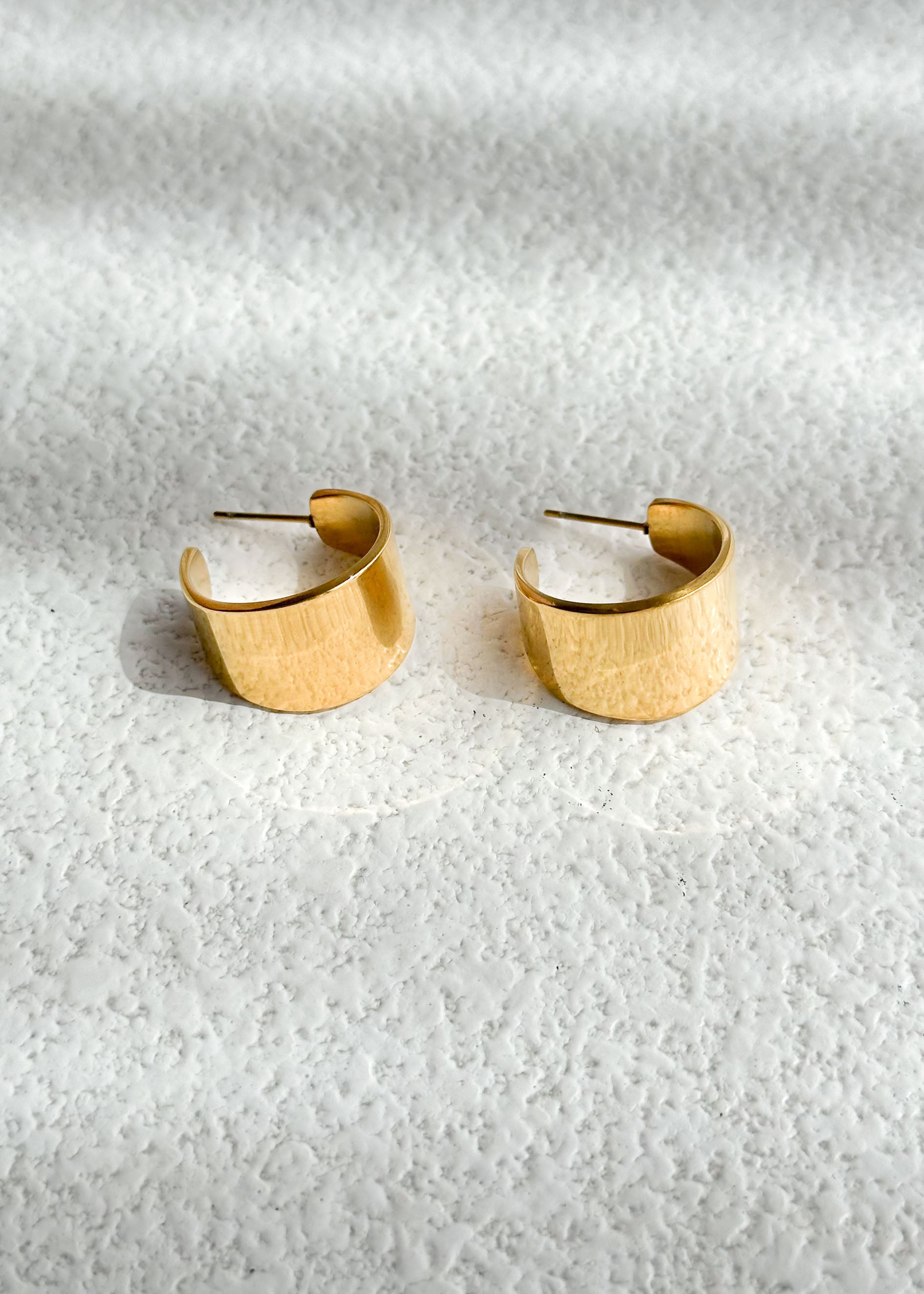 Tippi Earrings - Gold