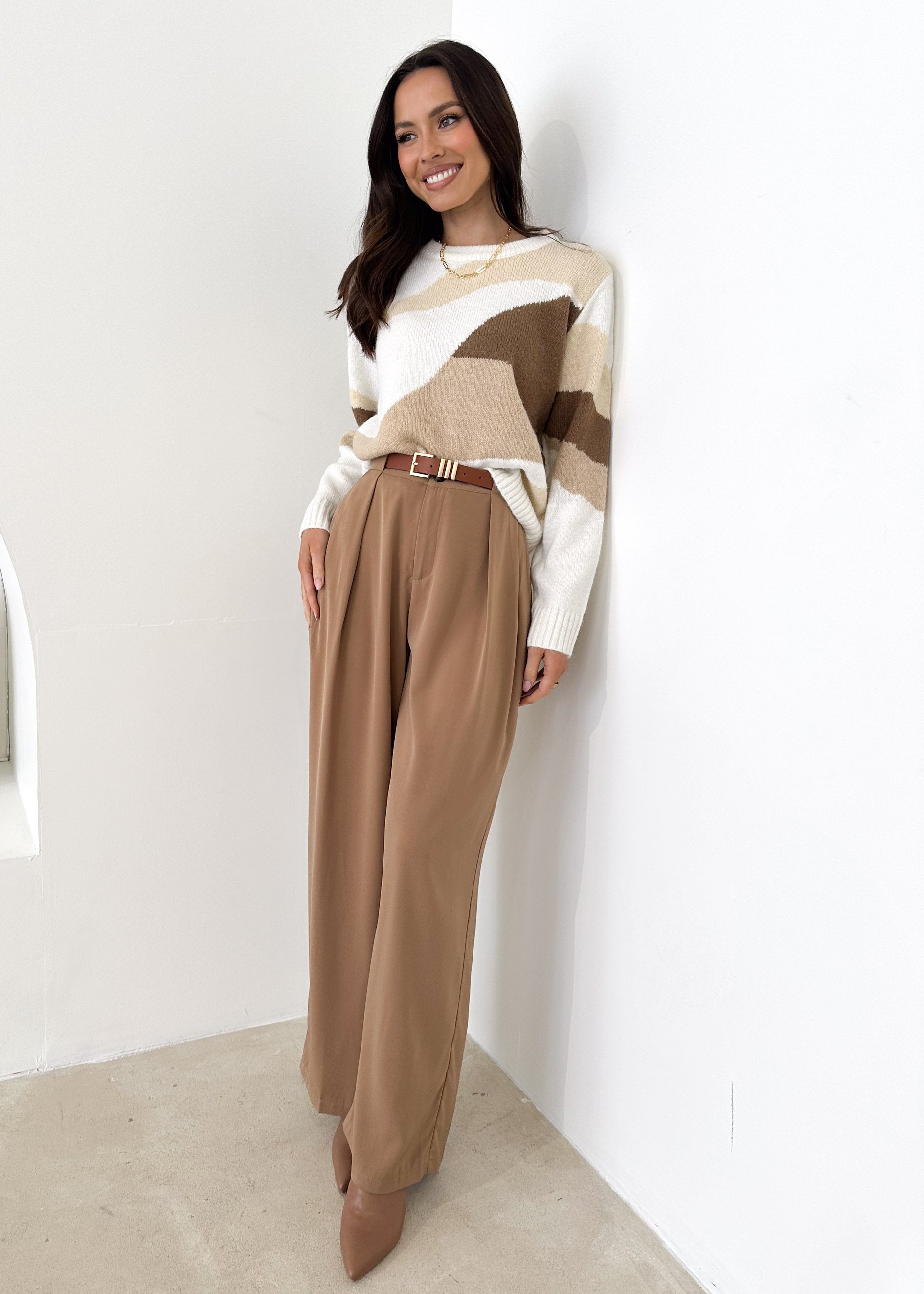 Issarae Sweater - Brown Abstract