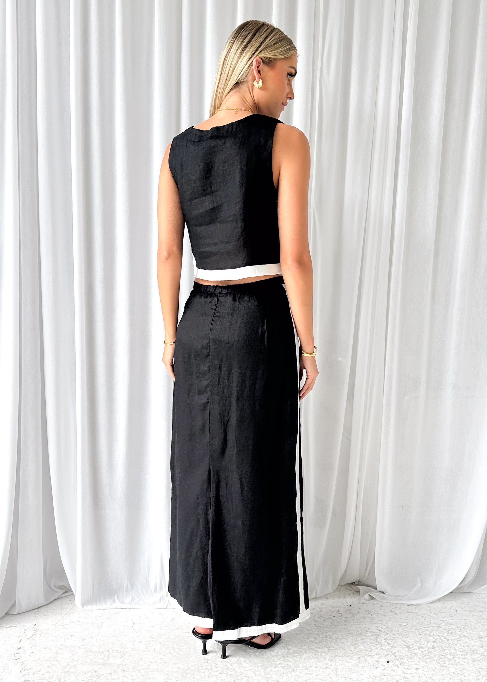 Lerae Linen Maxi Skirt - Black
