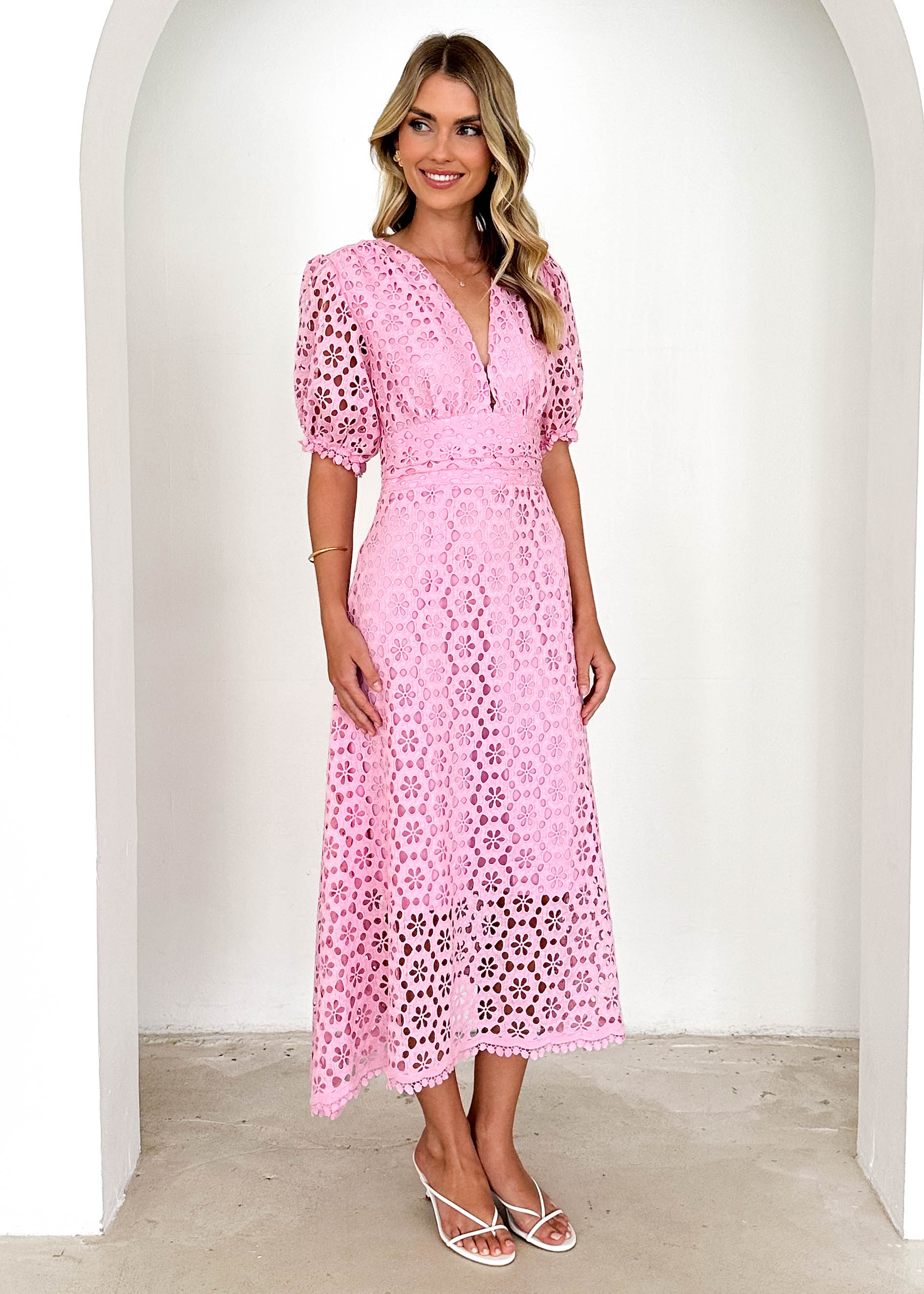 Jahra Lace Midi Dress - Baby Pink