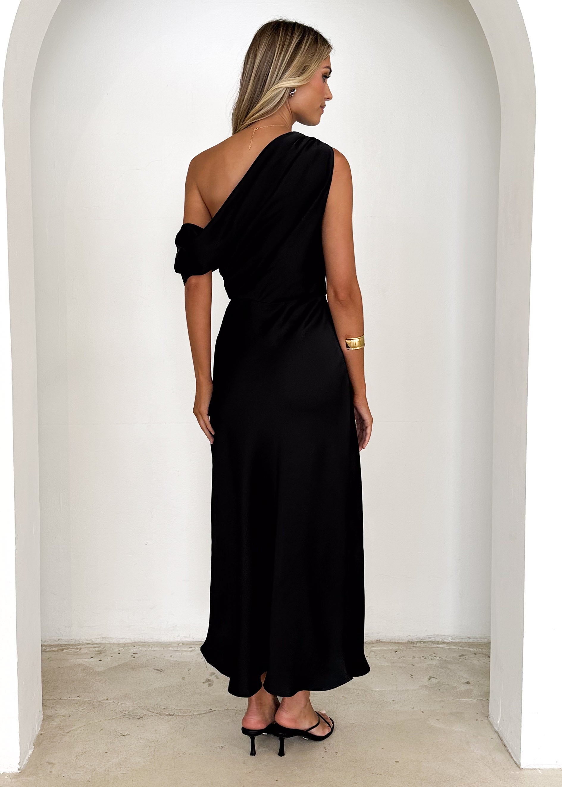 Daliah One Shoulder Maxi Dress - Black