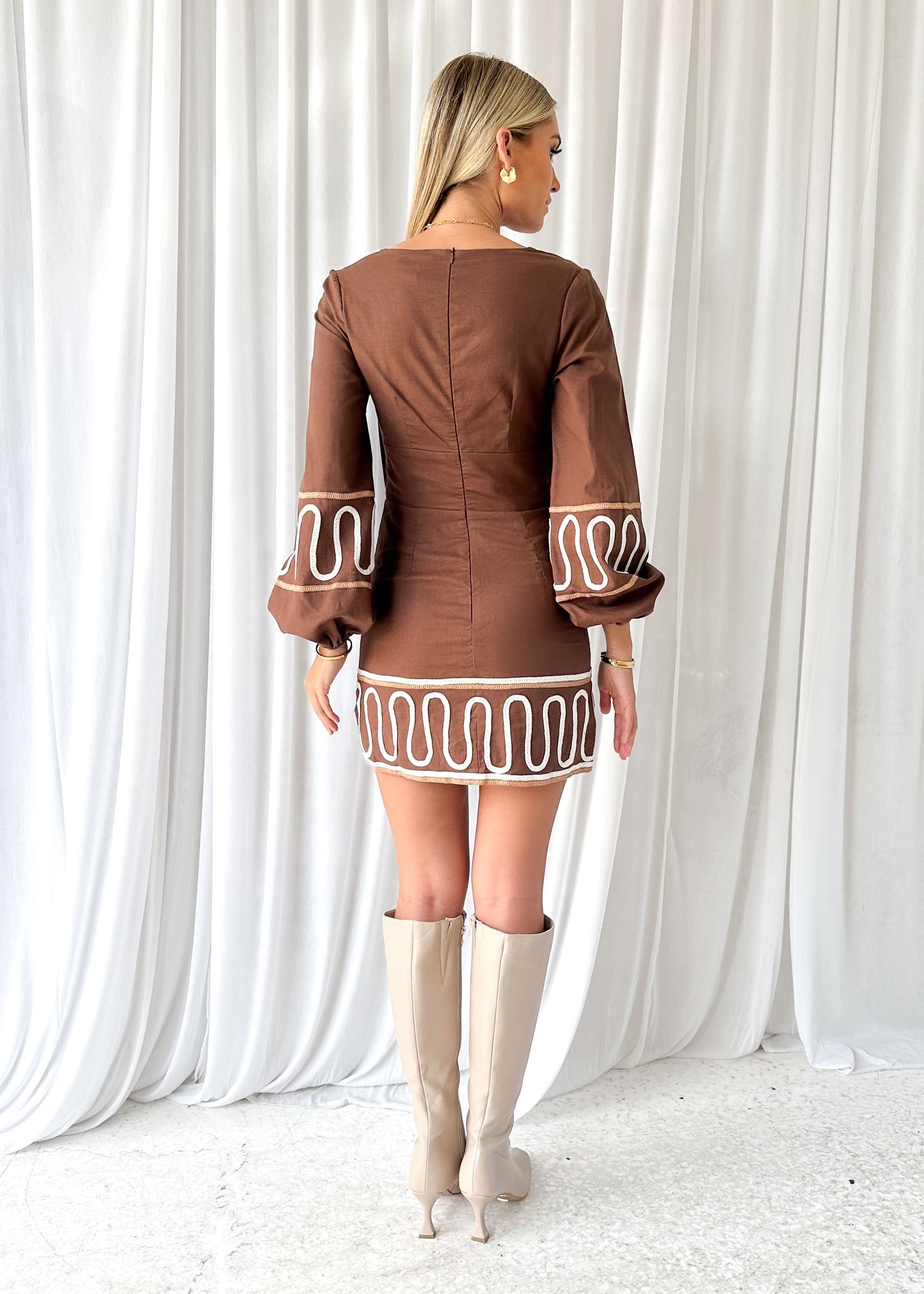 Lekroe Embroidered Dress - Chocolate