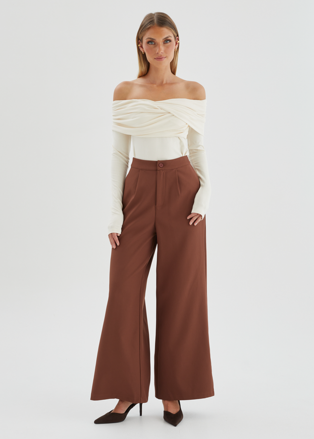 Rayz Off Shoulder Top - Bone