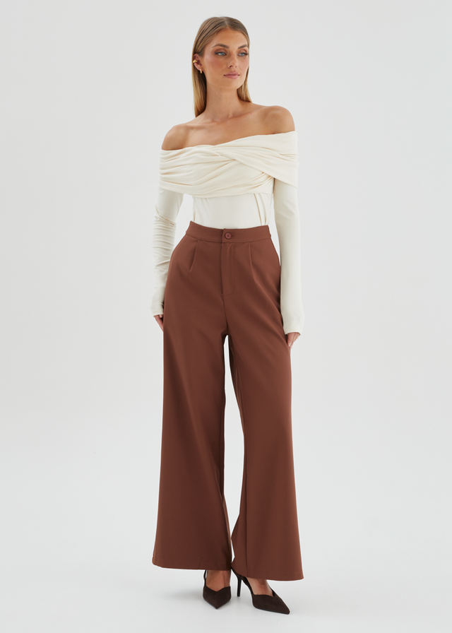 Rayz Off Shoulder Top - Bone