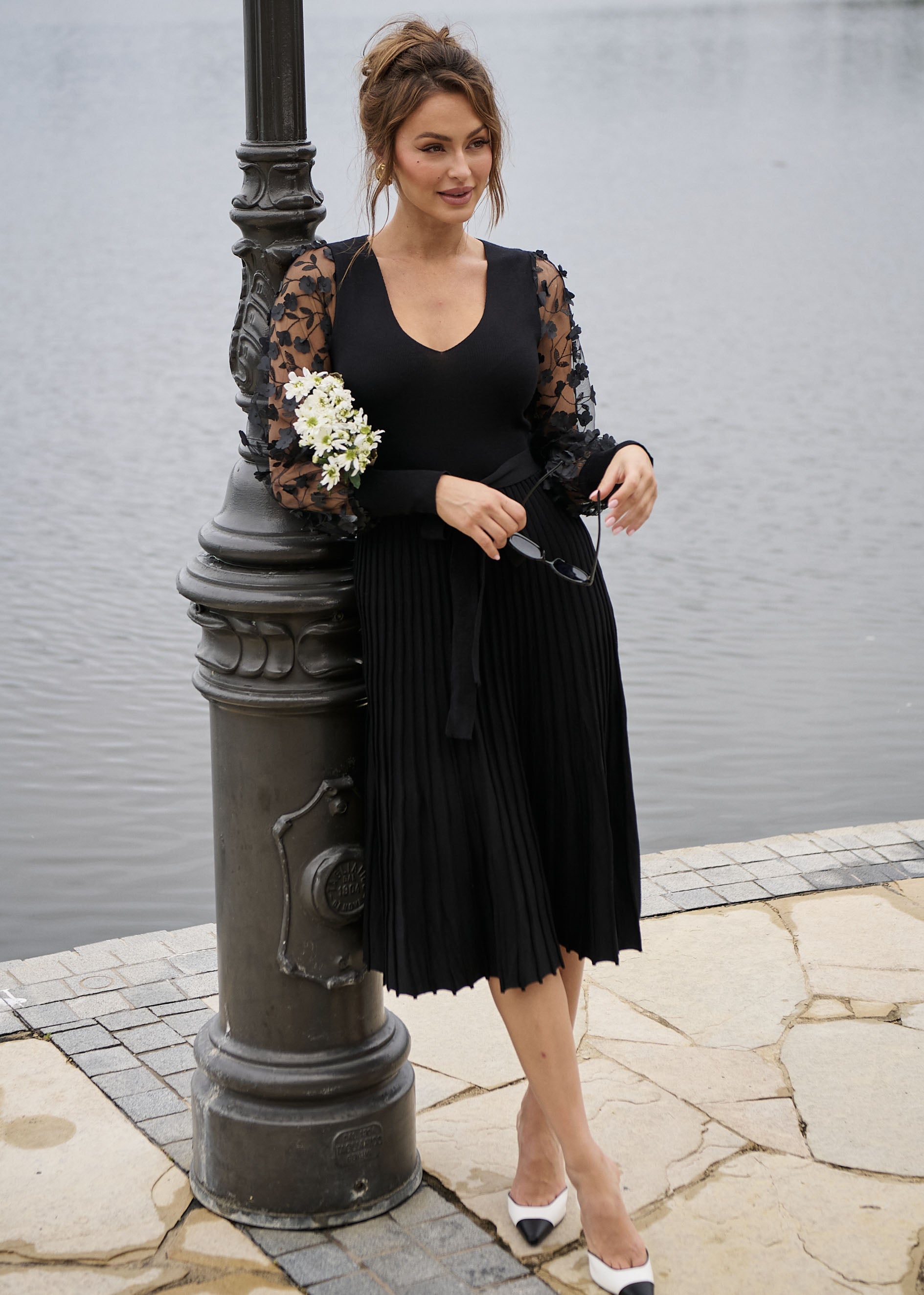 Prisley Knit Midi Dress - Black